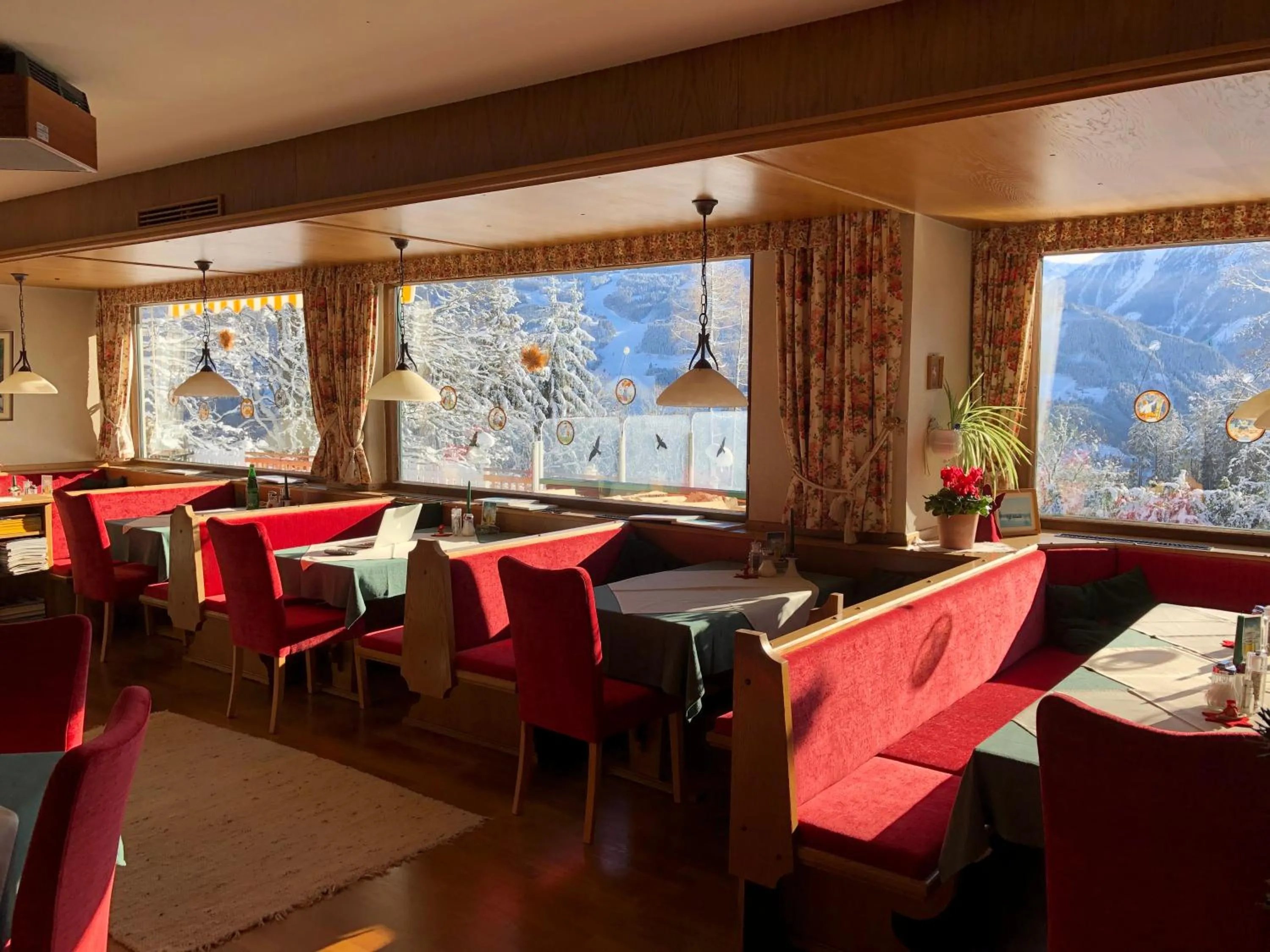 Restaurant/places to eat in Landhaus Lührmann