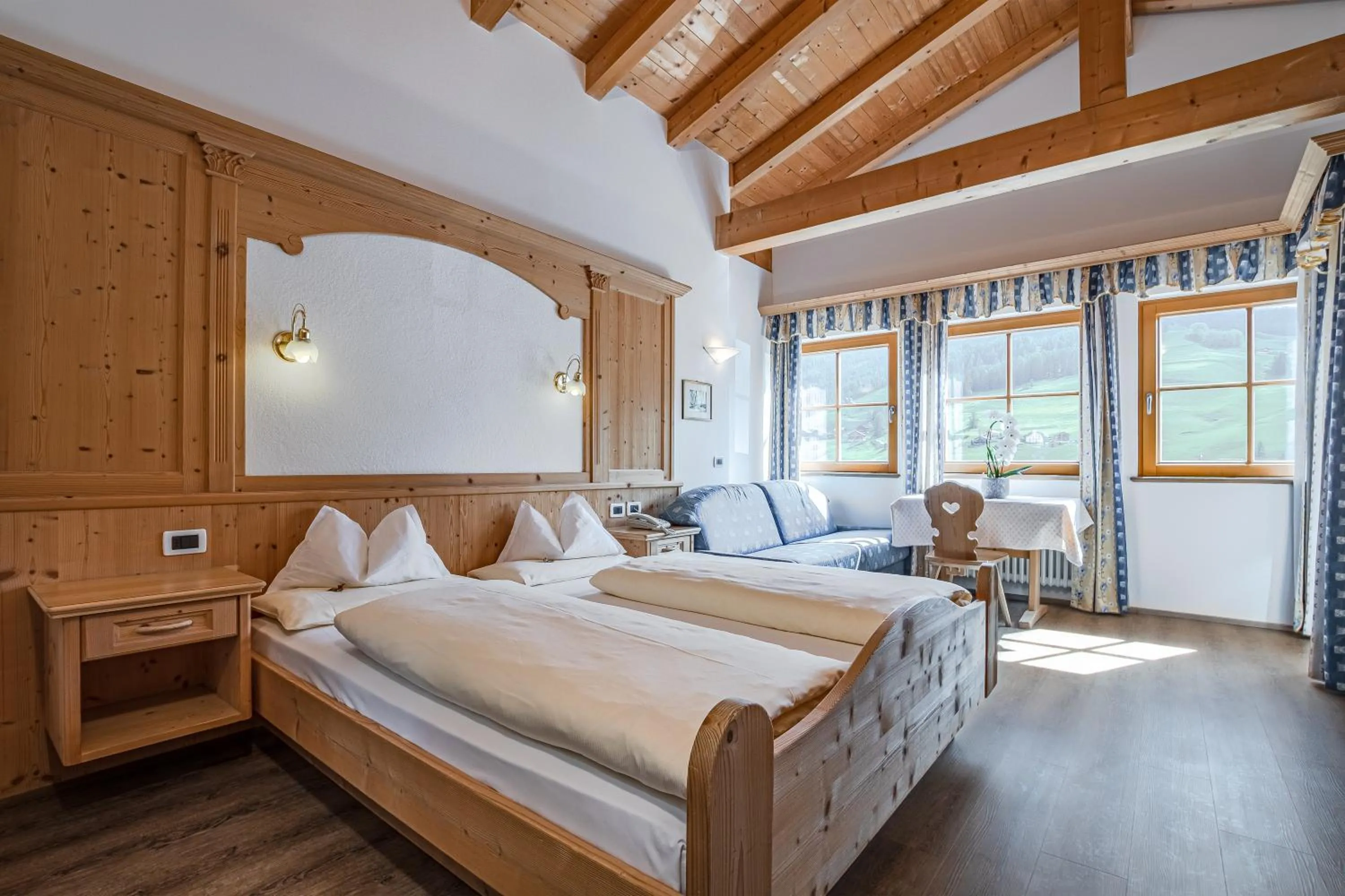 Bed in Pensione Camoscio