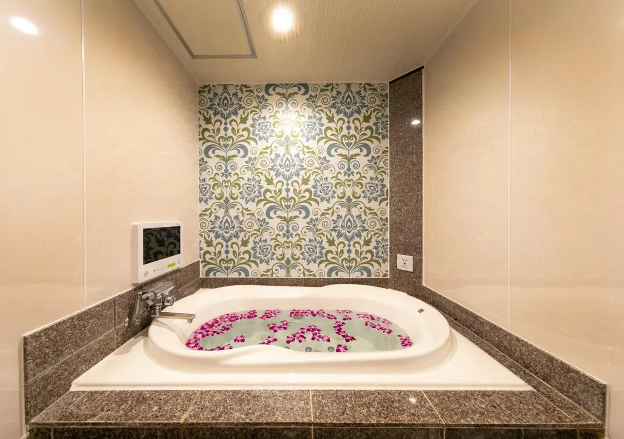 Deluxe Double Room in HOTEL Eldia Japanese Modern (Adult Only) Deluxe Double Room in HOTEL Eldia Japanese Modern (Adult Only)