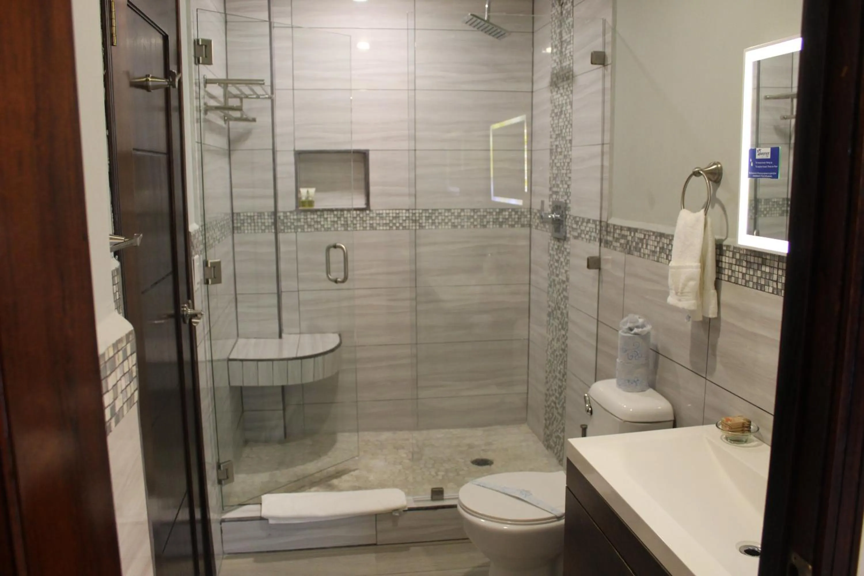 Toilet in Barefoot Caye Caulker Hotel