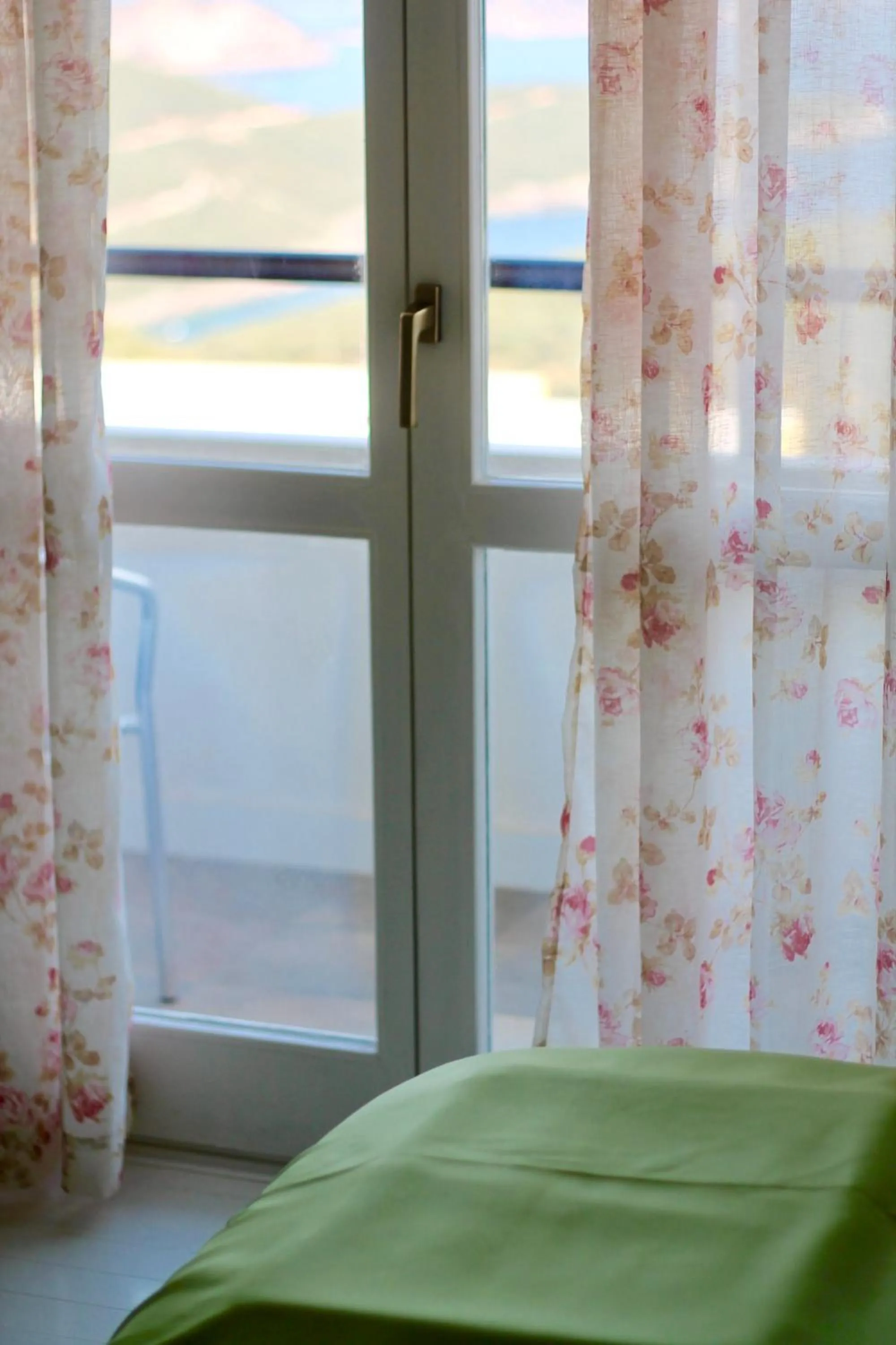 Sea view, Bed in Apartments Villa Milna 2