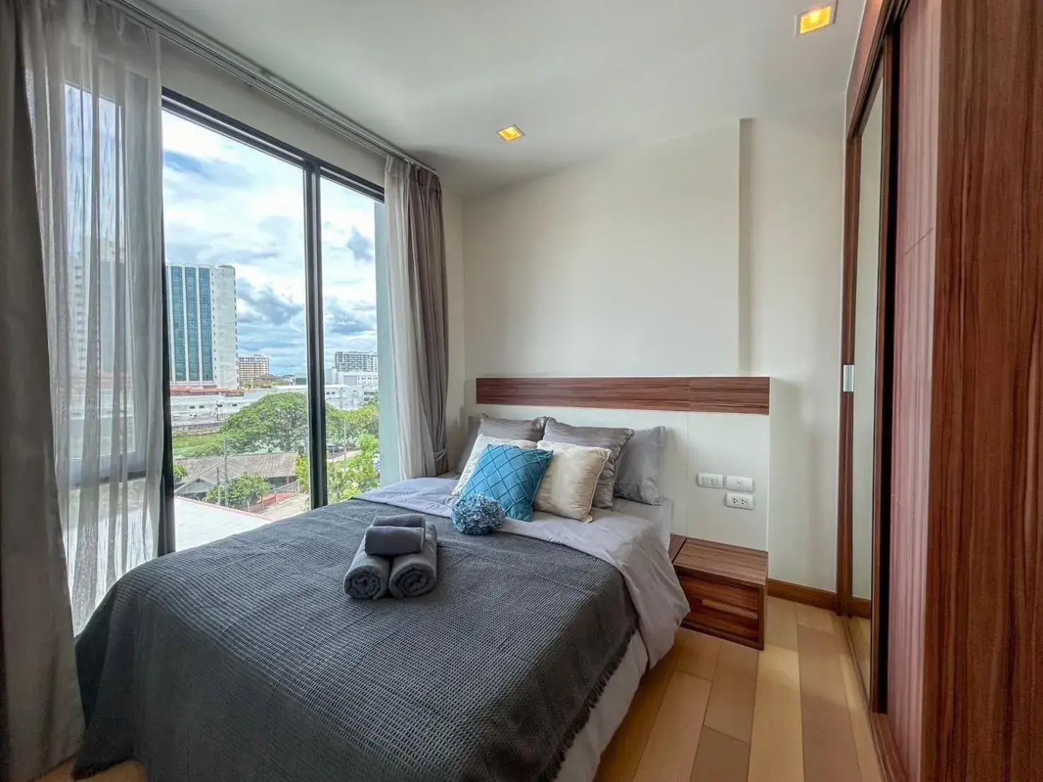 One-Bedroom Apartment in The Astra Residence One-Bedroom Apartment in The Astra Residence