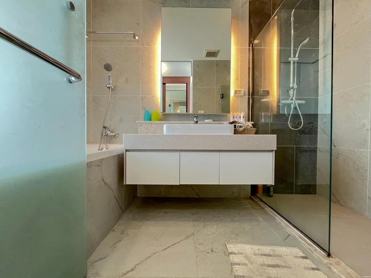 Shower in The Astra Residence