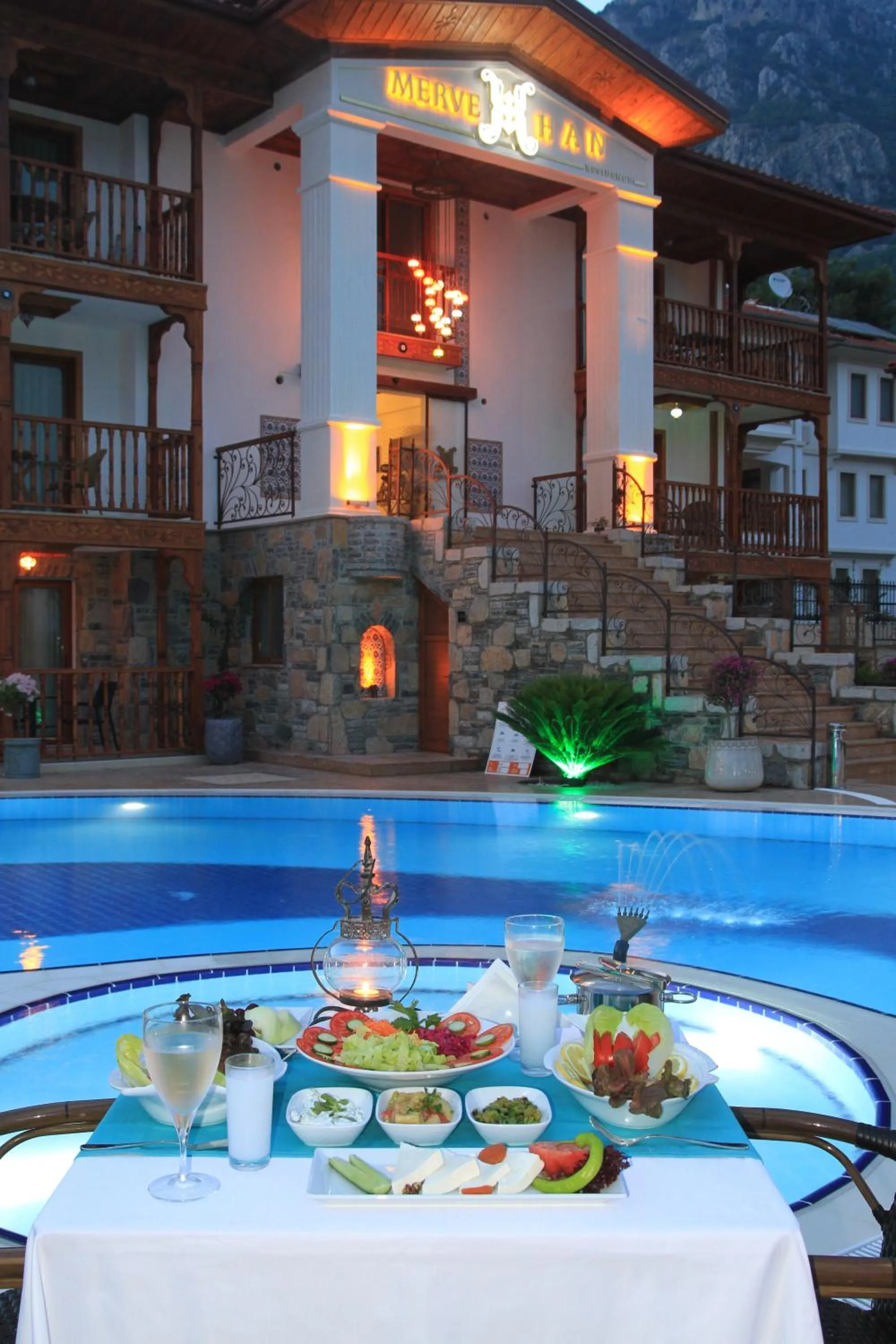 Facade/entrance in Mervehan Residence