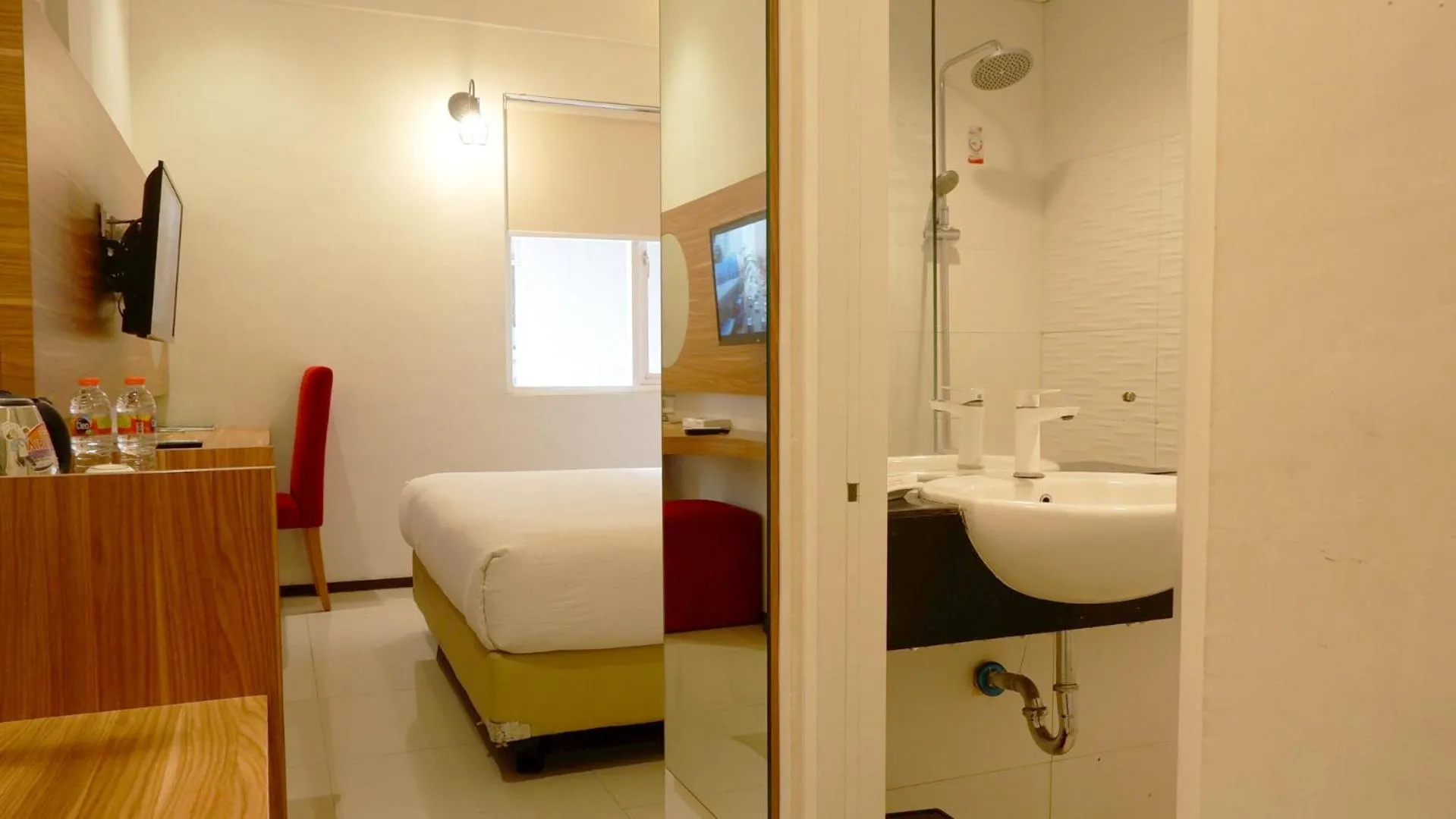 Bed in Front One Resort Magelang