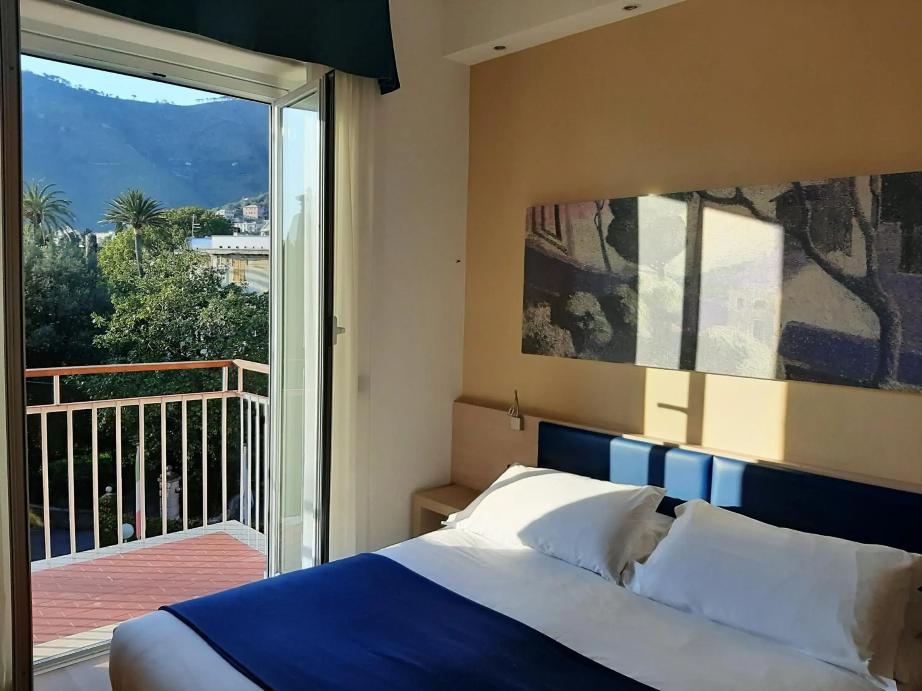 Photo of the whole room, Bed in Hotel Esperia Photo of the whole room, Bed in Hotel Esperia