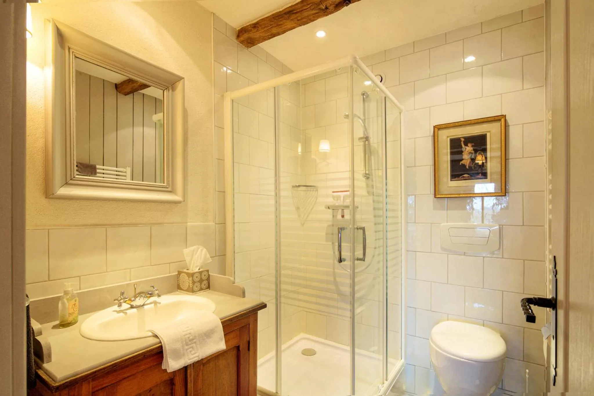 Bathroom in Le Cuisinier en Combraille