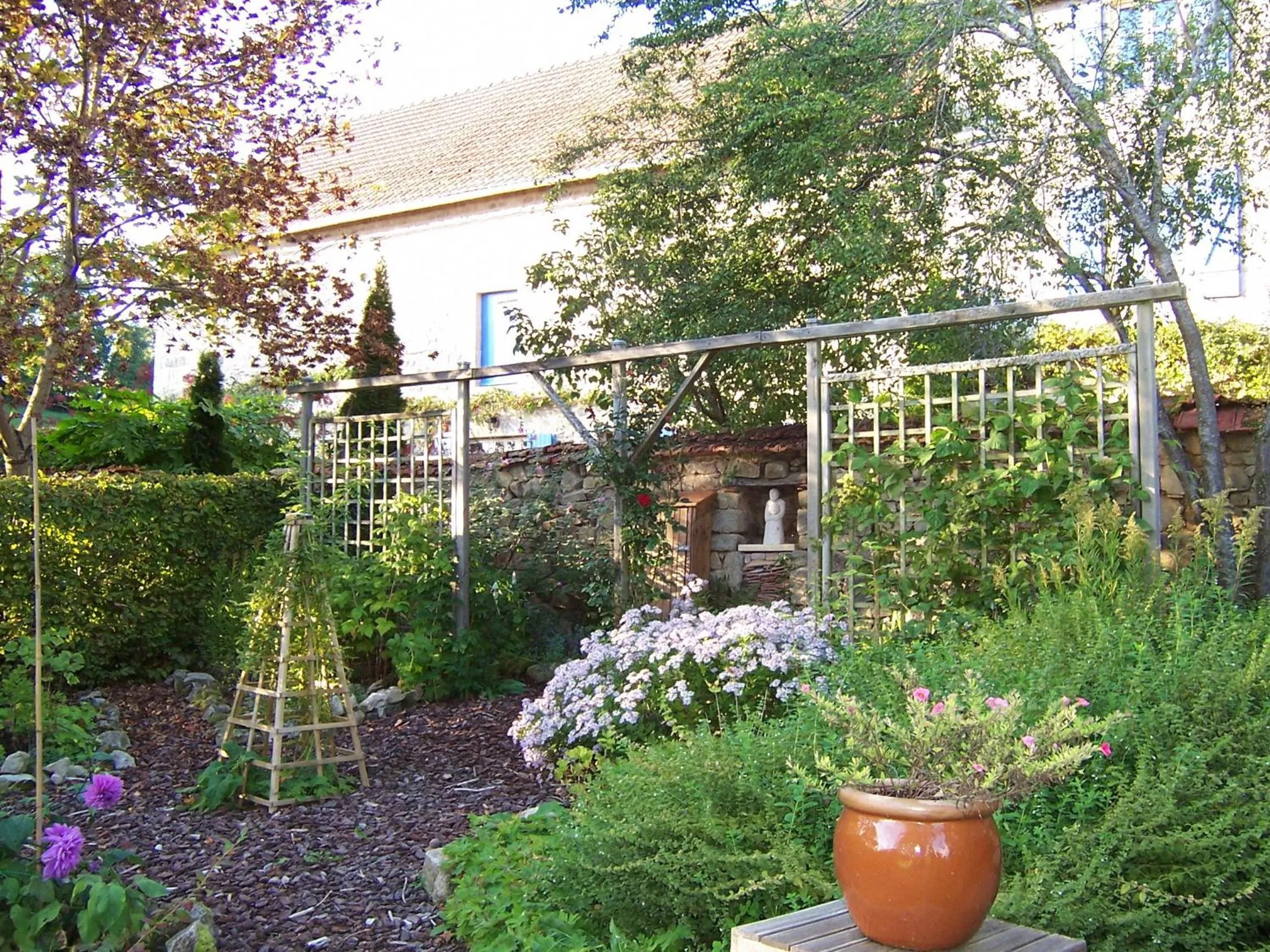 Garden in Le Cuisinier en Combraille