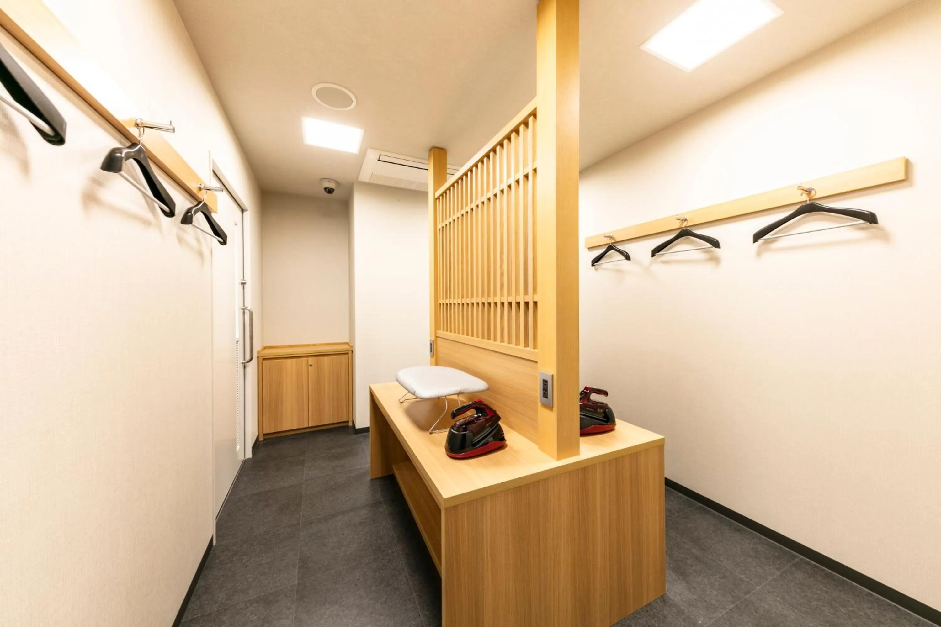 Area and facilities in Hotel Hanshin Annex Osaka