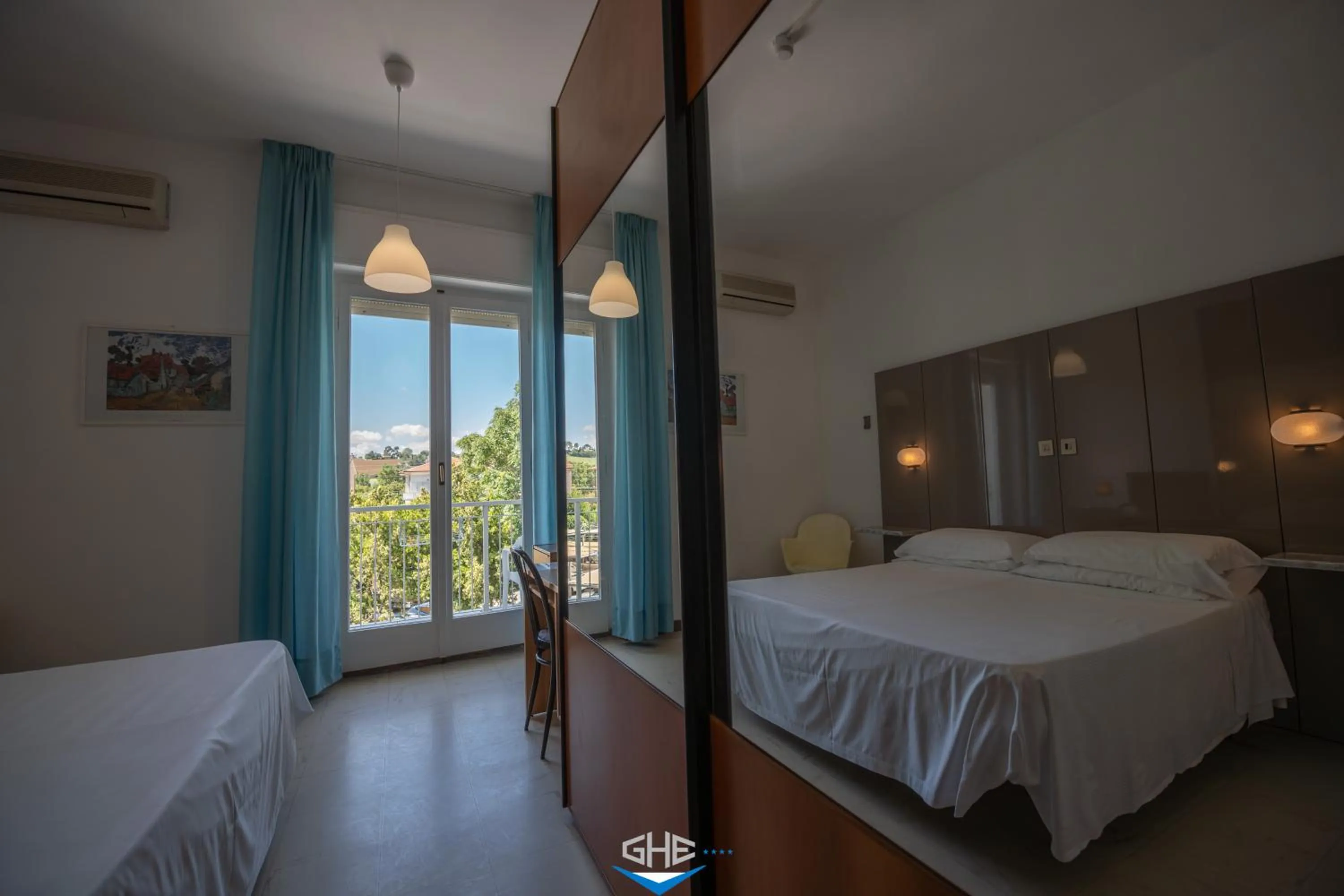 Photo of the whole room, Bed in Grand Hotel Excelsior