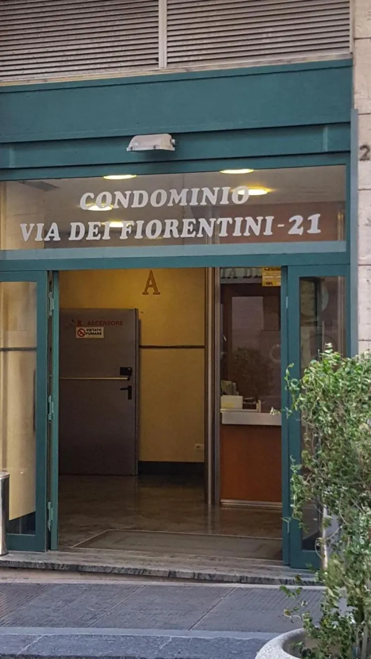 Property building in Il Grattacielo b&b