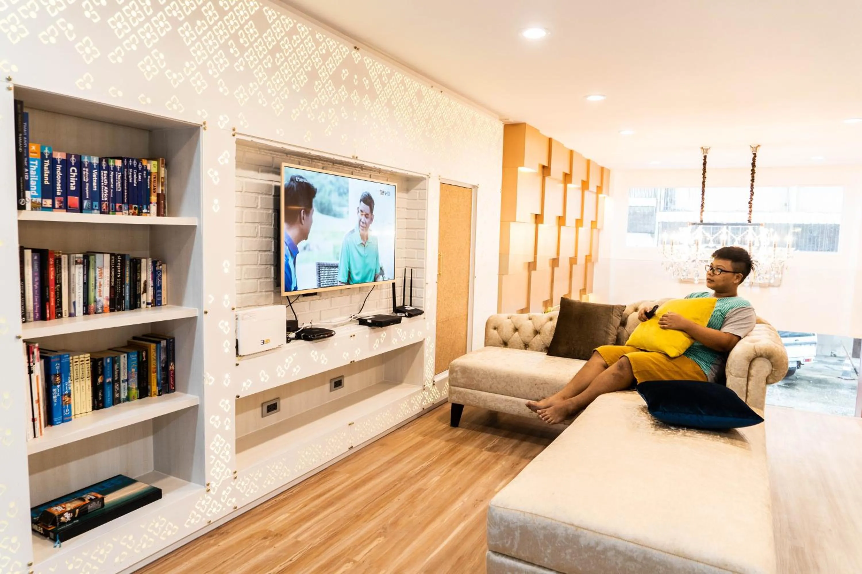 The LOL Elephant Hostel