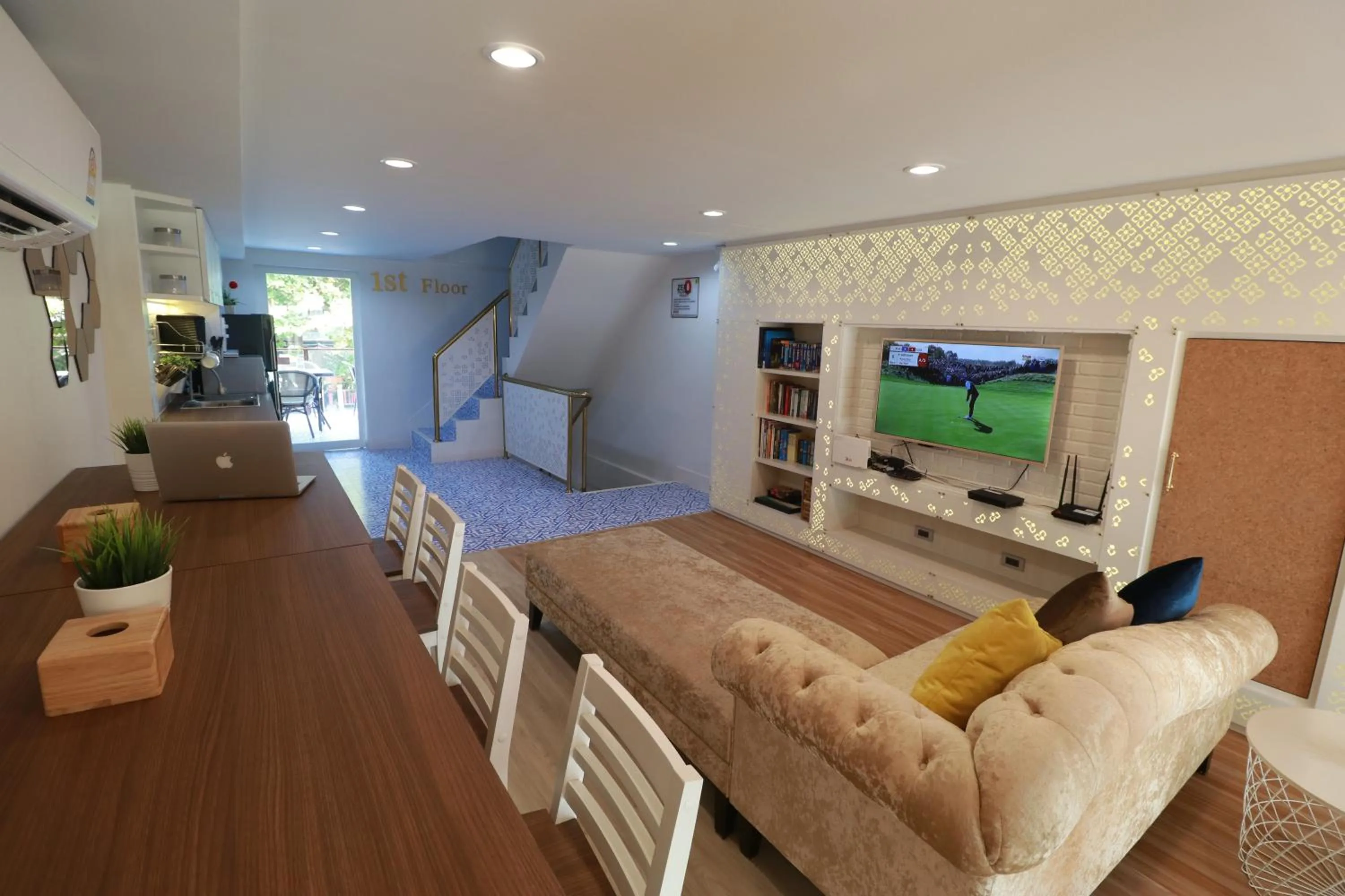 Bed in The LOL Elephant Hostel