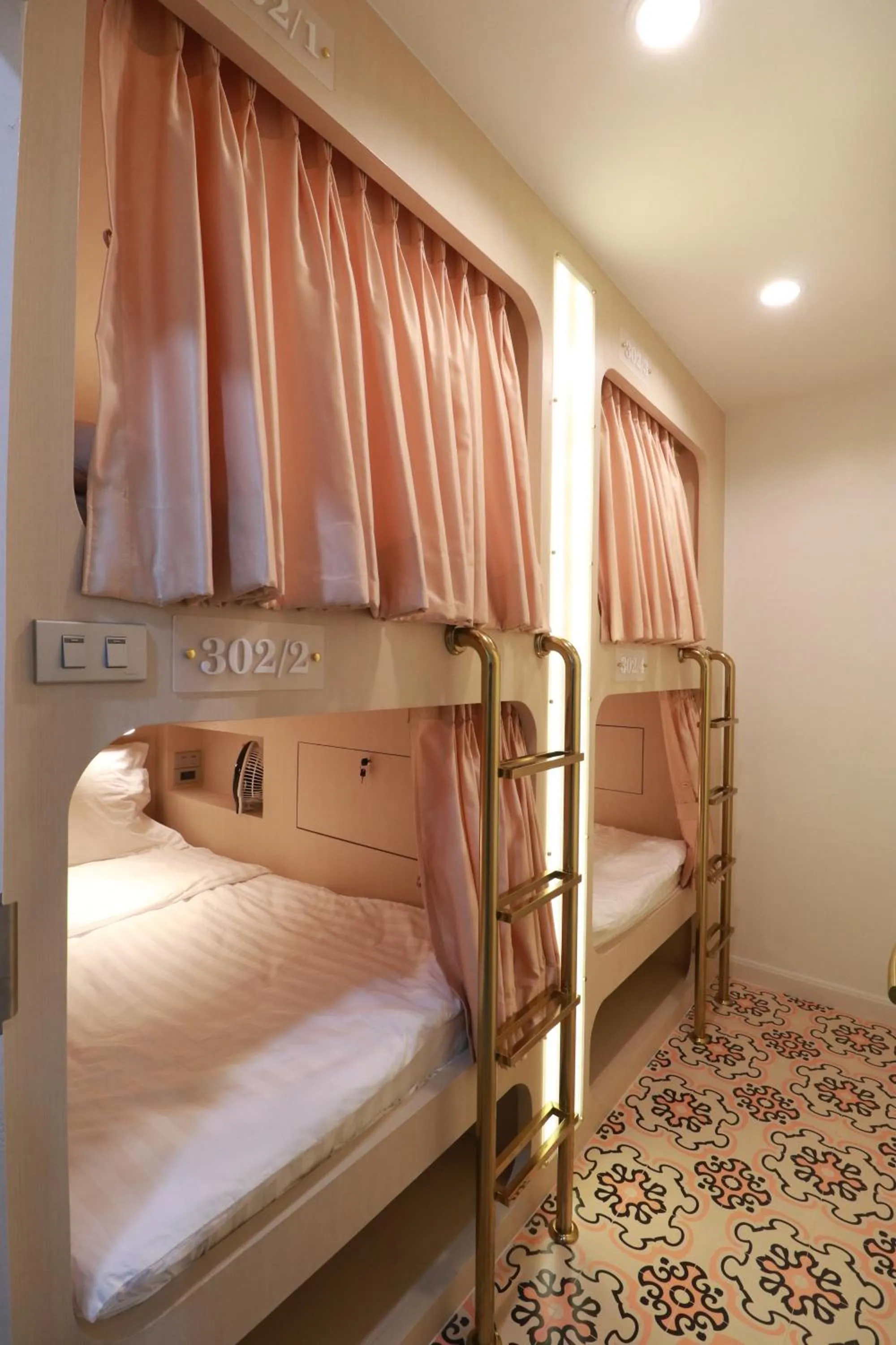 Bed in The LOL Elephant Hostel