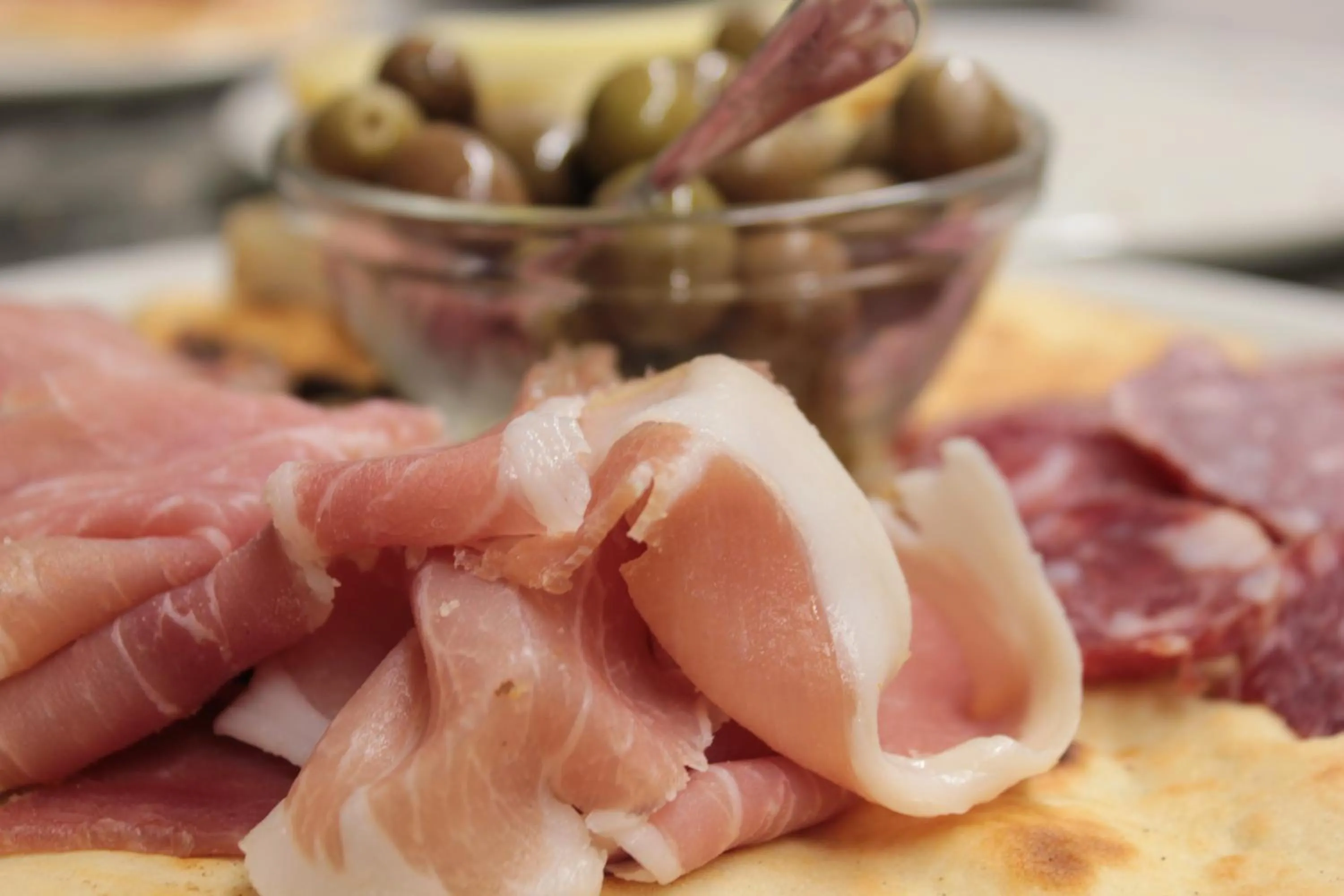 Restaurant/places to eat in Mansio Residence & Hotel