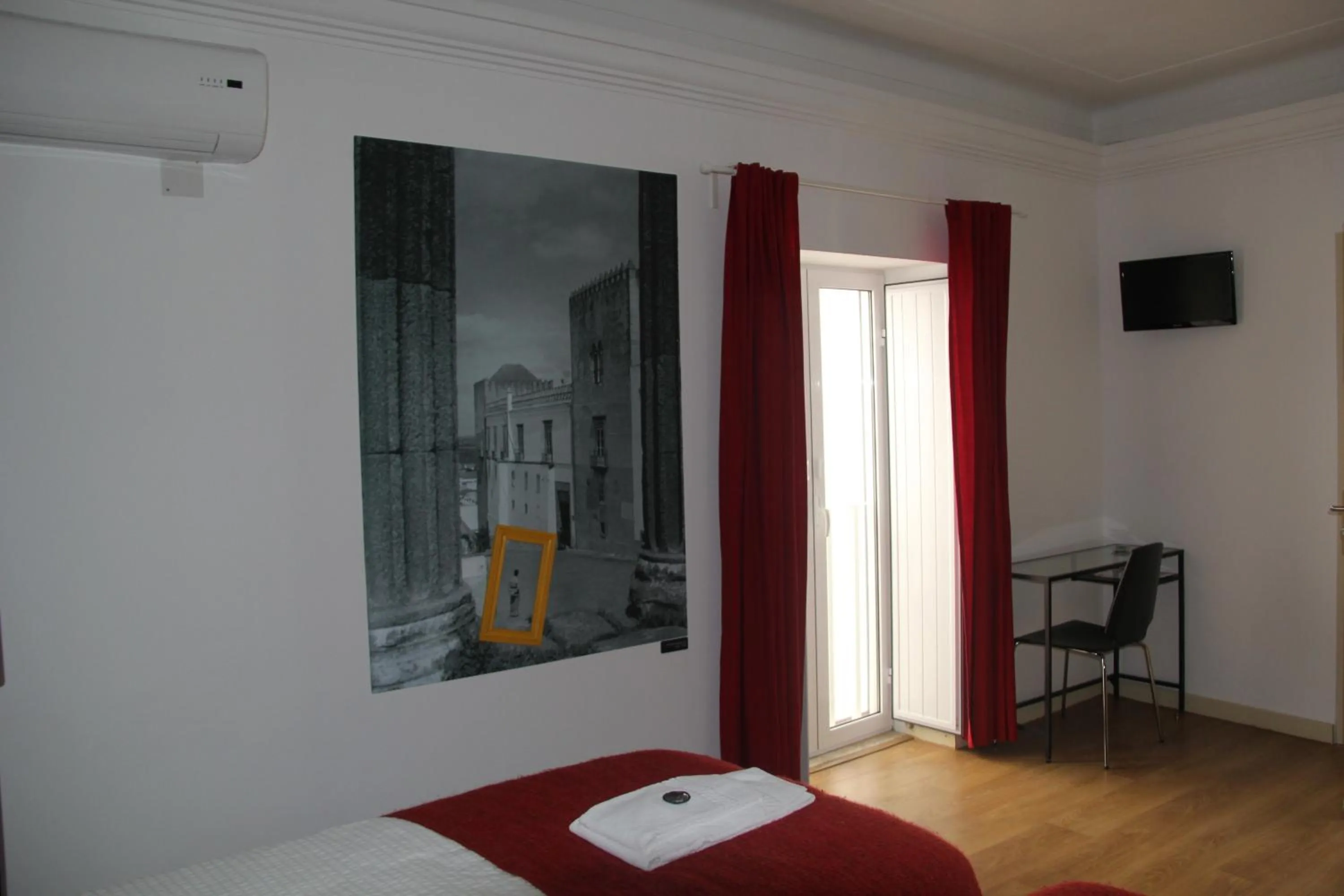 Bedroom in StayInn City - Évora