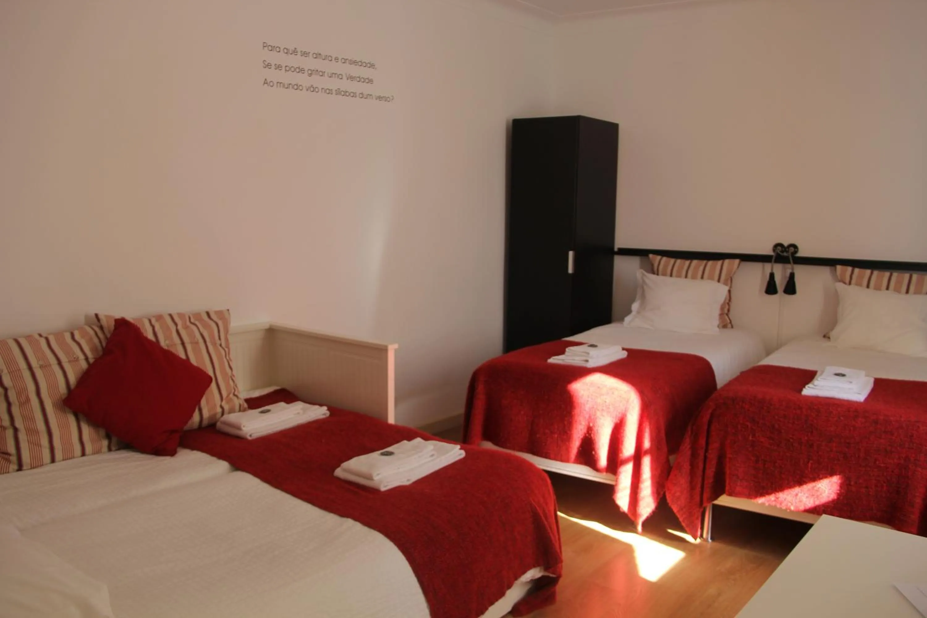 Bedroom in StayInn City - Évora