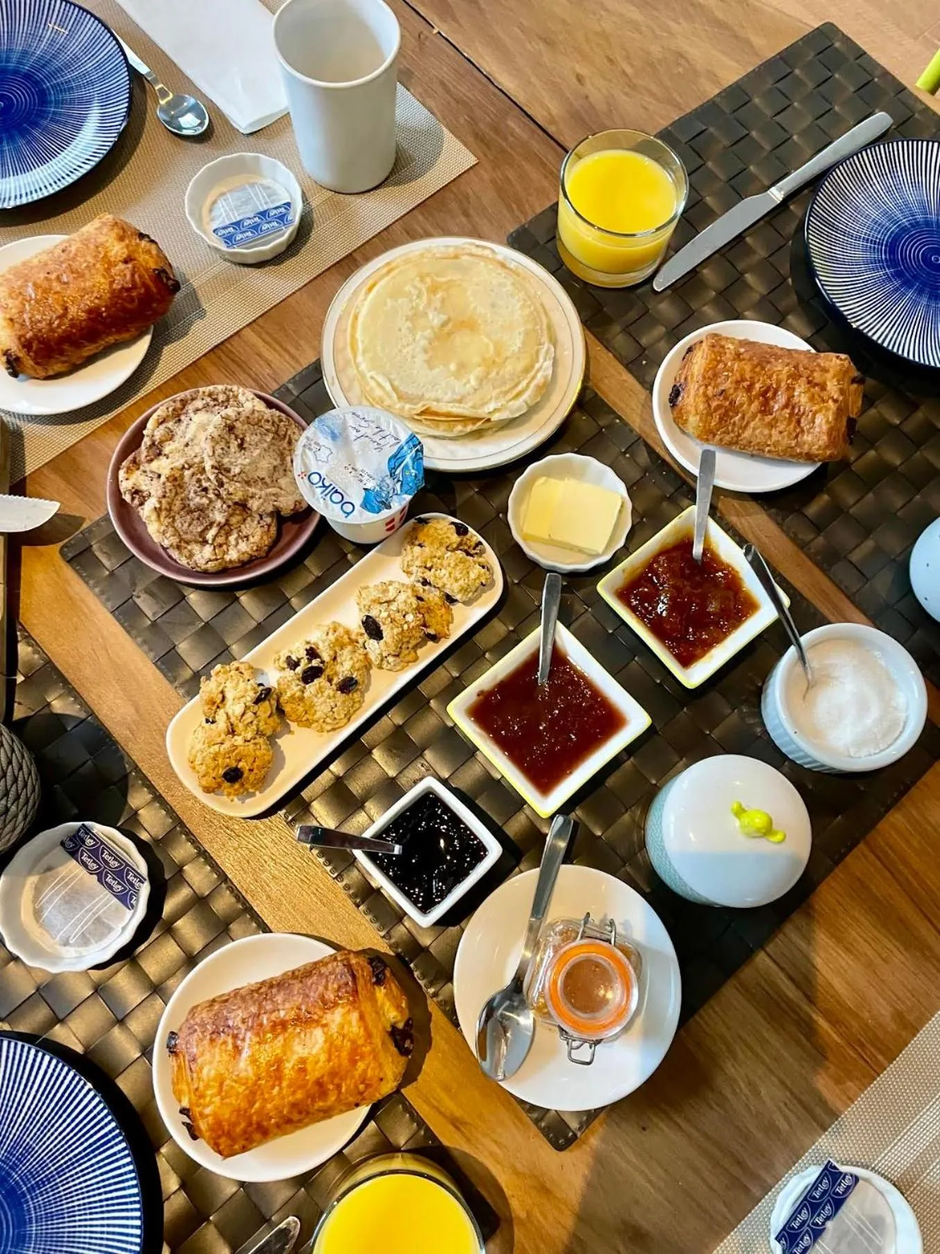 Breakfast in Effet Lodge