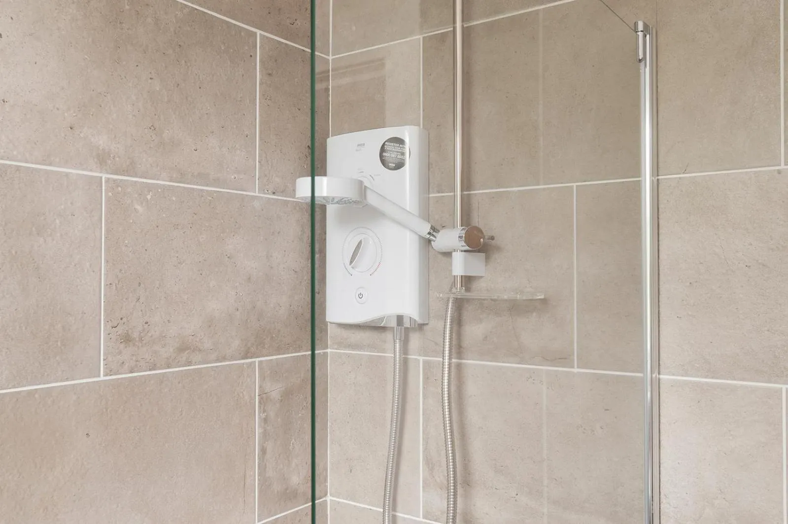 Shower in Dalkeith Three Bed Two Bath Apartment