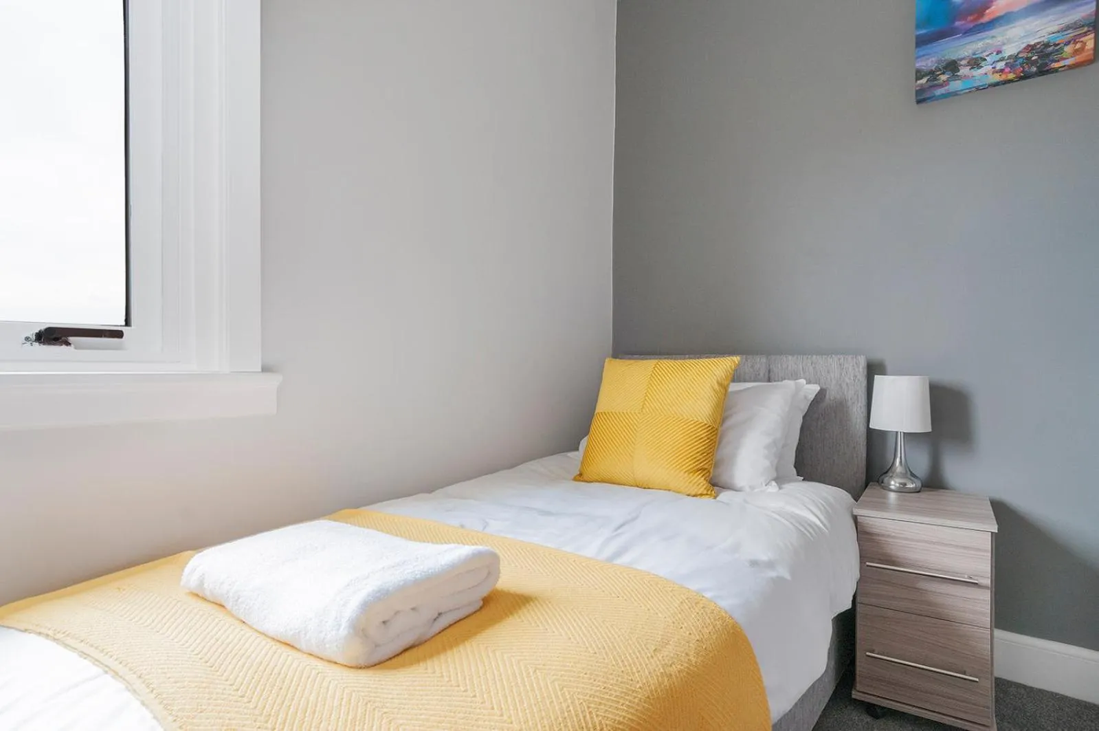 Bed in Dalkeith Three Bed Two Bath Apartment