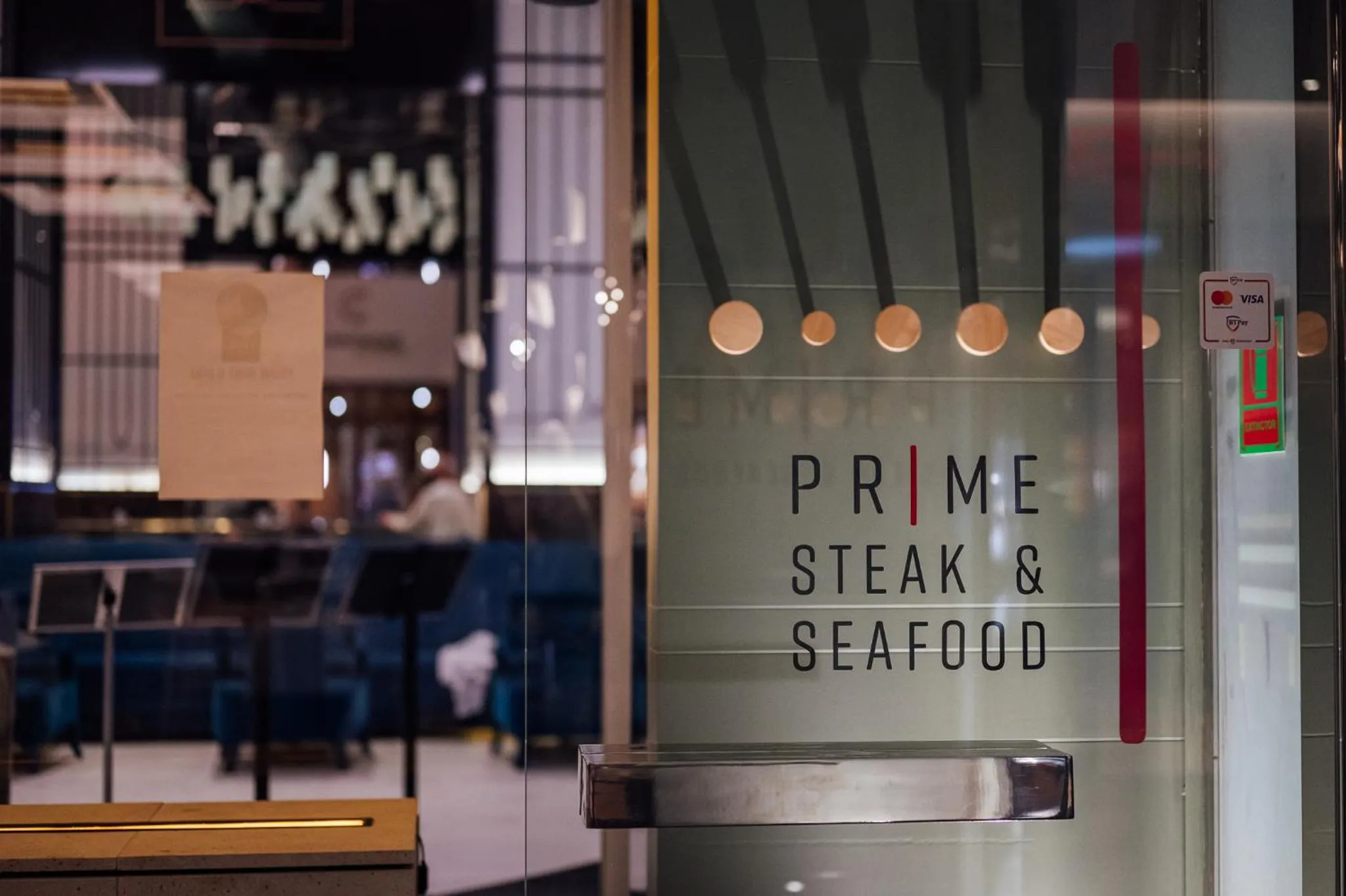 Restaurant/places to eat in Radisson Blu Hotel Bucharest