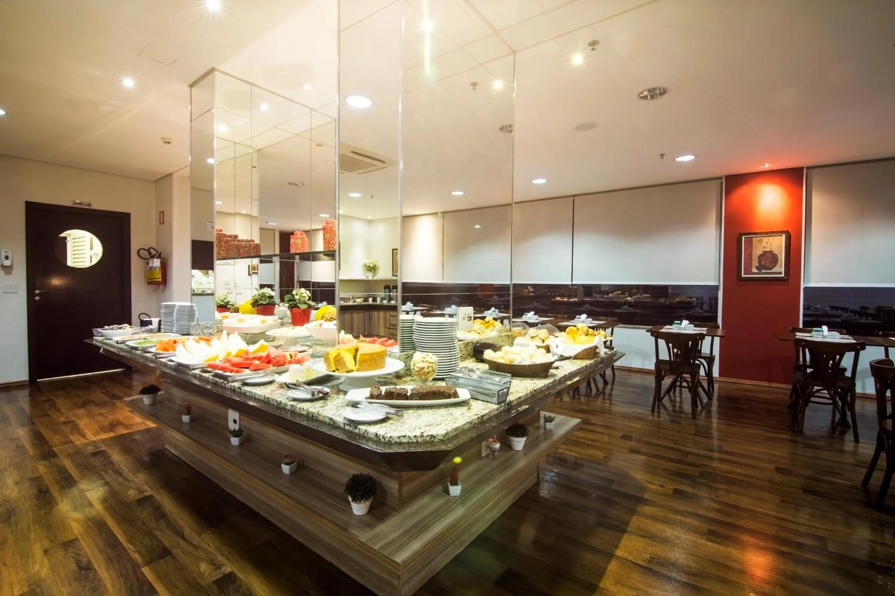 Restaurant/places to eat in JR Hotel Ribeirão Preto