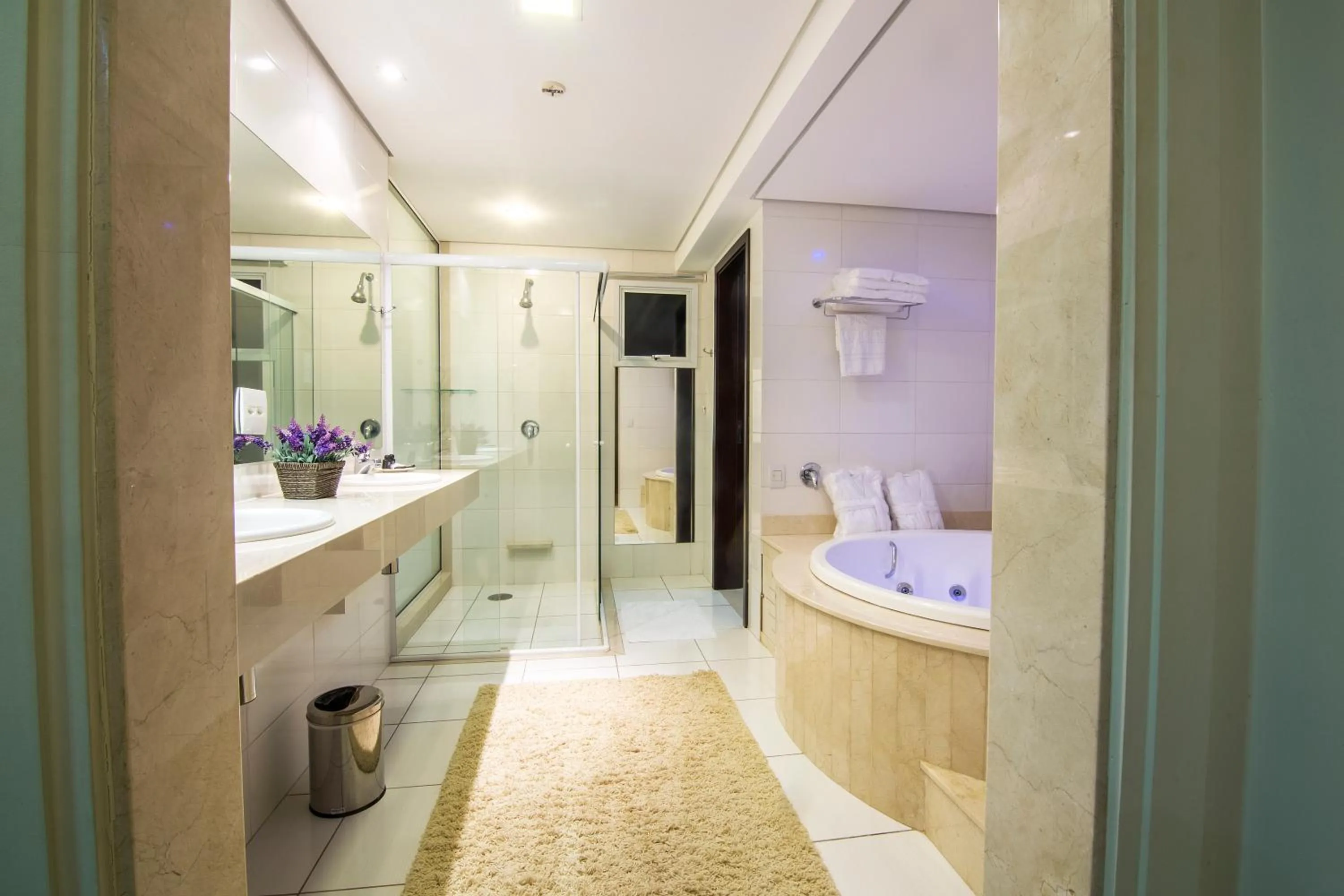 Hot Tub in JR Hotel Ribeirão Preto