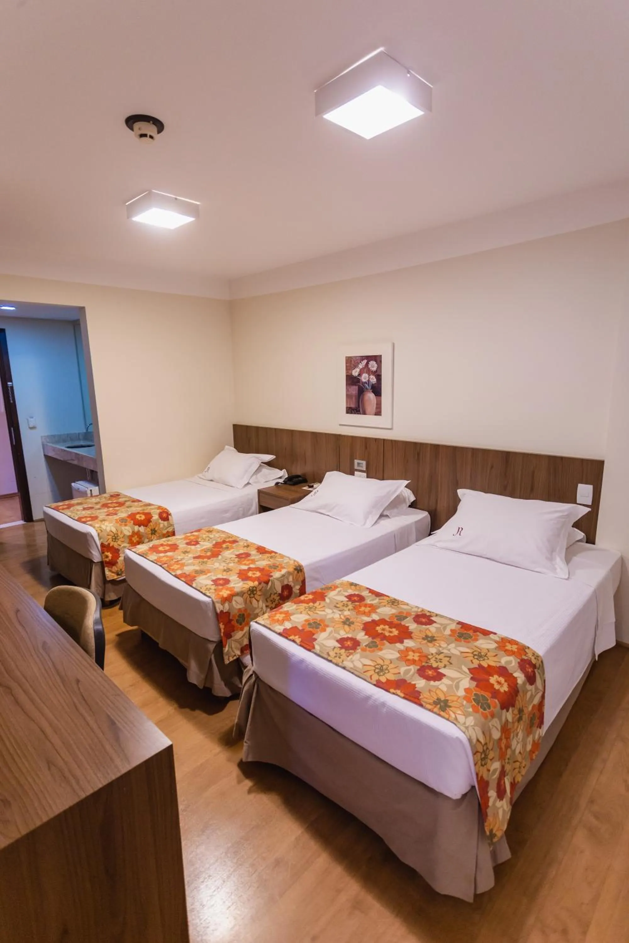 Bed in JR Hotel Ribeirão Preto