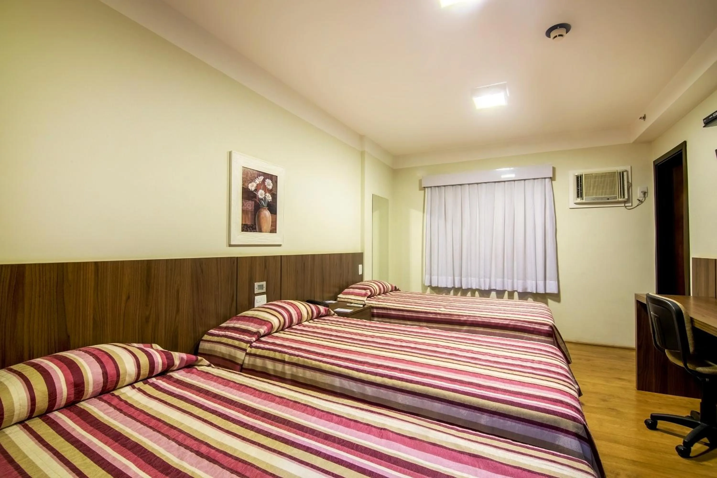 Bed in JR Hotel Ribeirão Preto