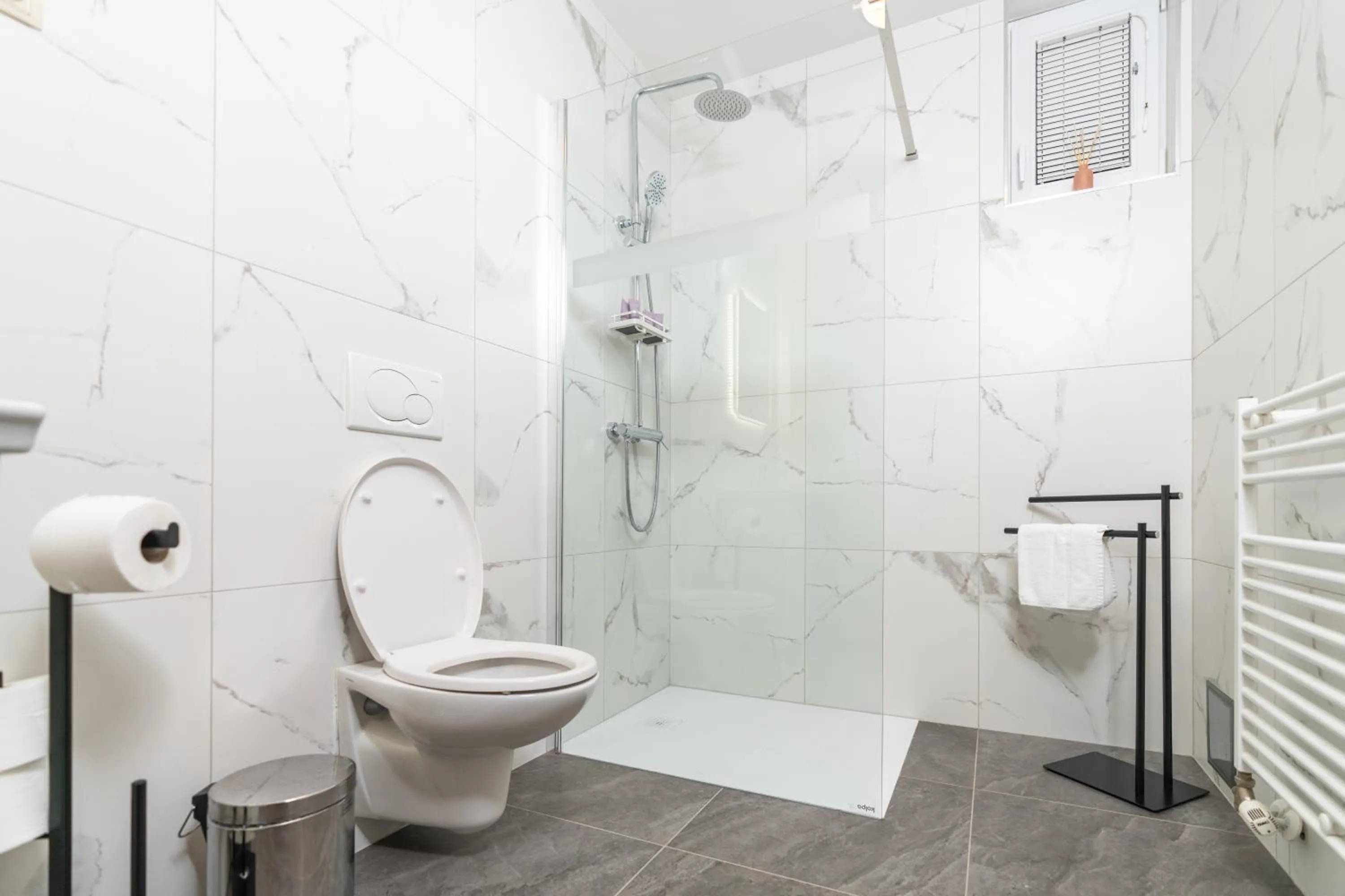 Shower in Hotel Center Bohinjsko Jezero