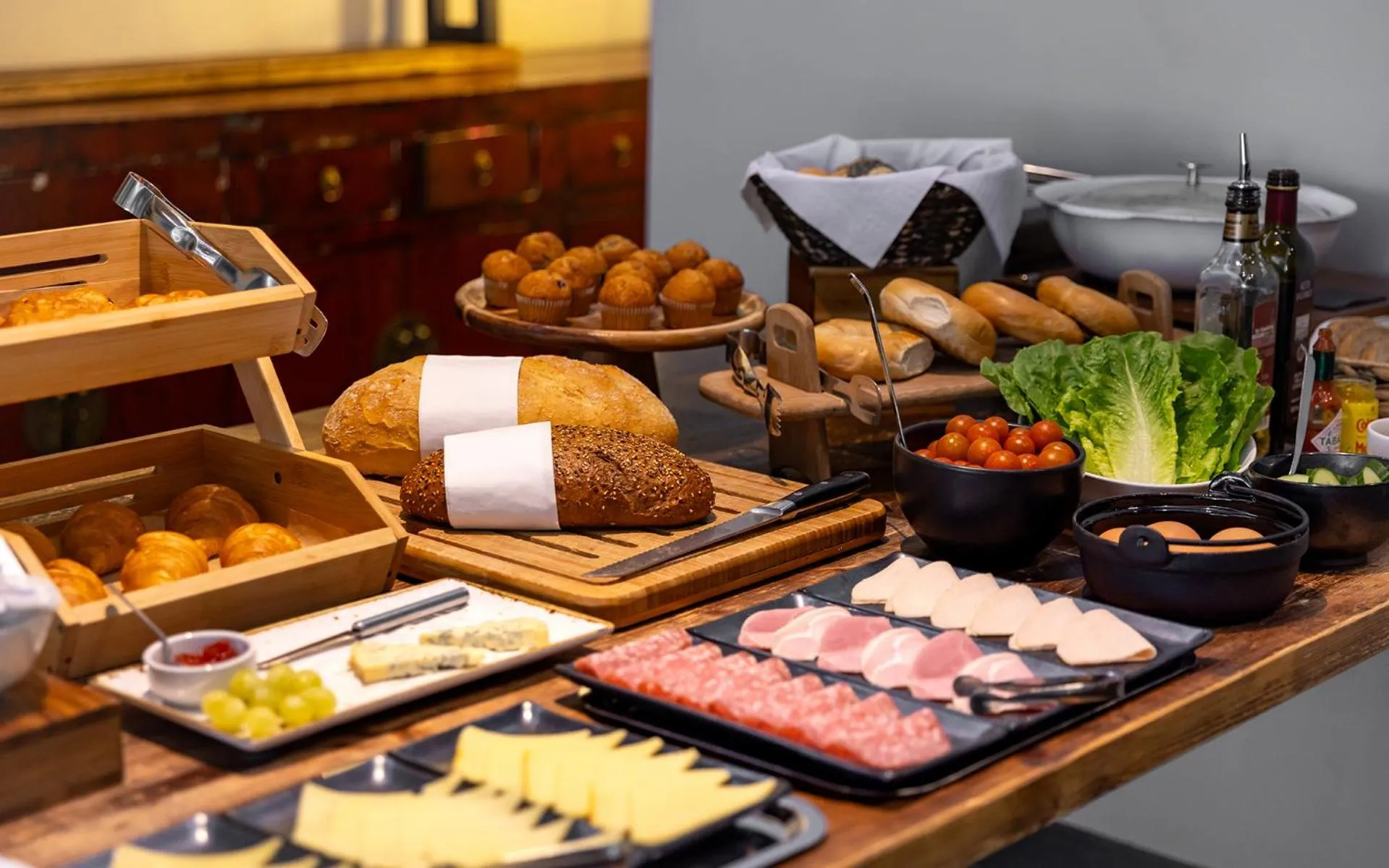 Breakfast in Hotel Xanadu