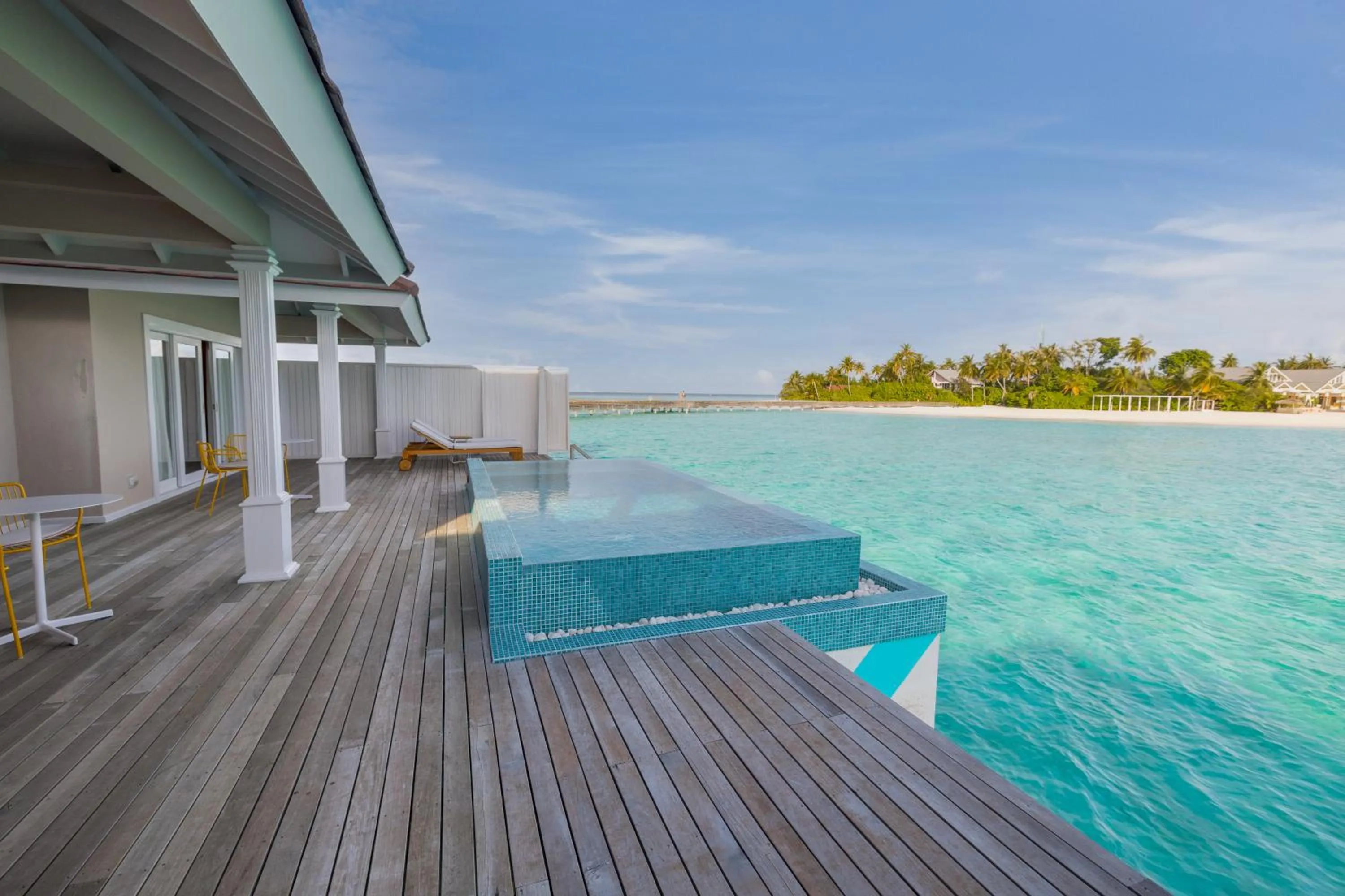 Patio in The Standard, Huruvalhi Maldives