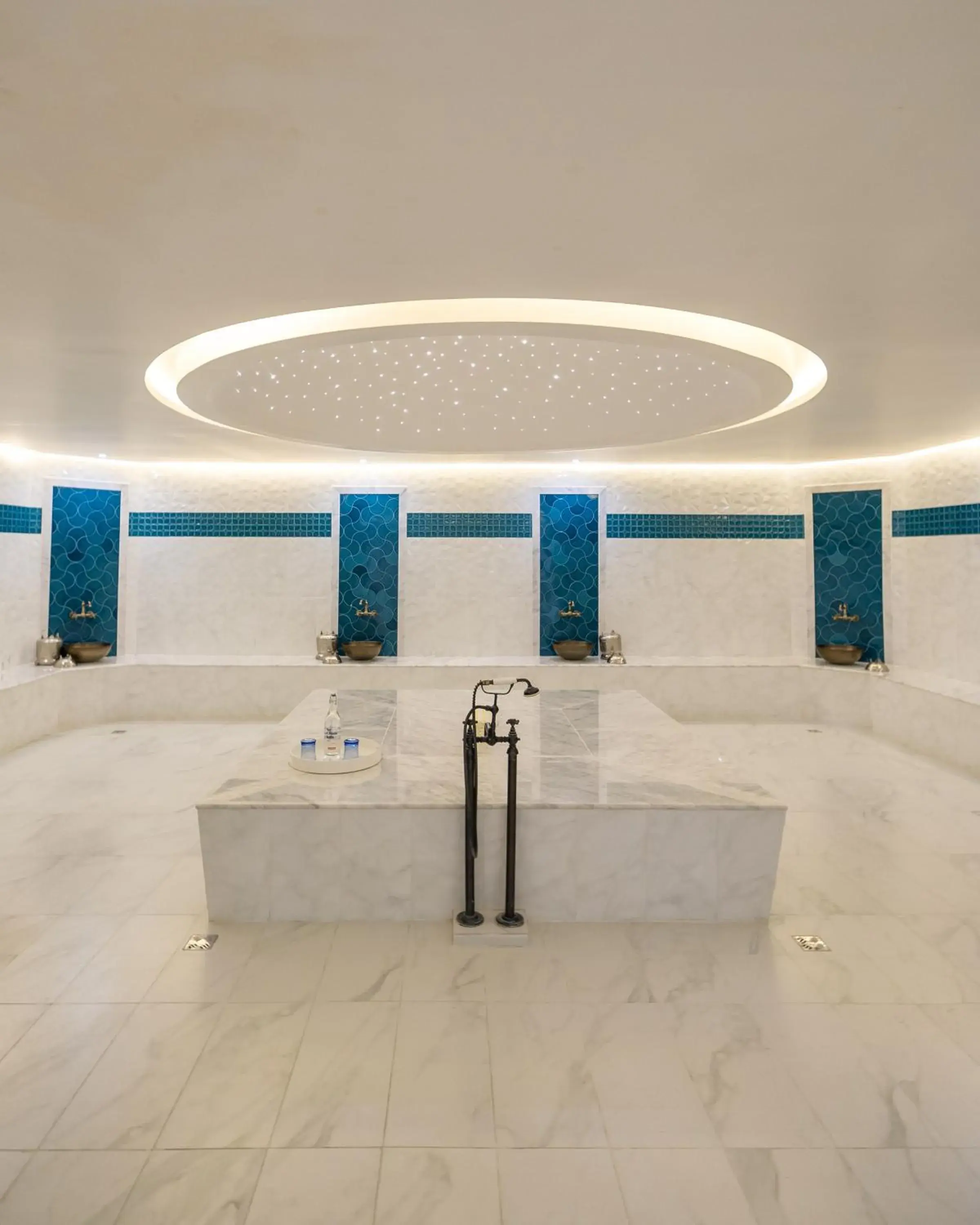 Spa and wellness centre/facilities in The Standard, Huruvalhi Maldives Spa and wellness centre/facilities in The Standard, Huruvalhi Maldives