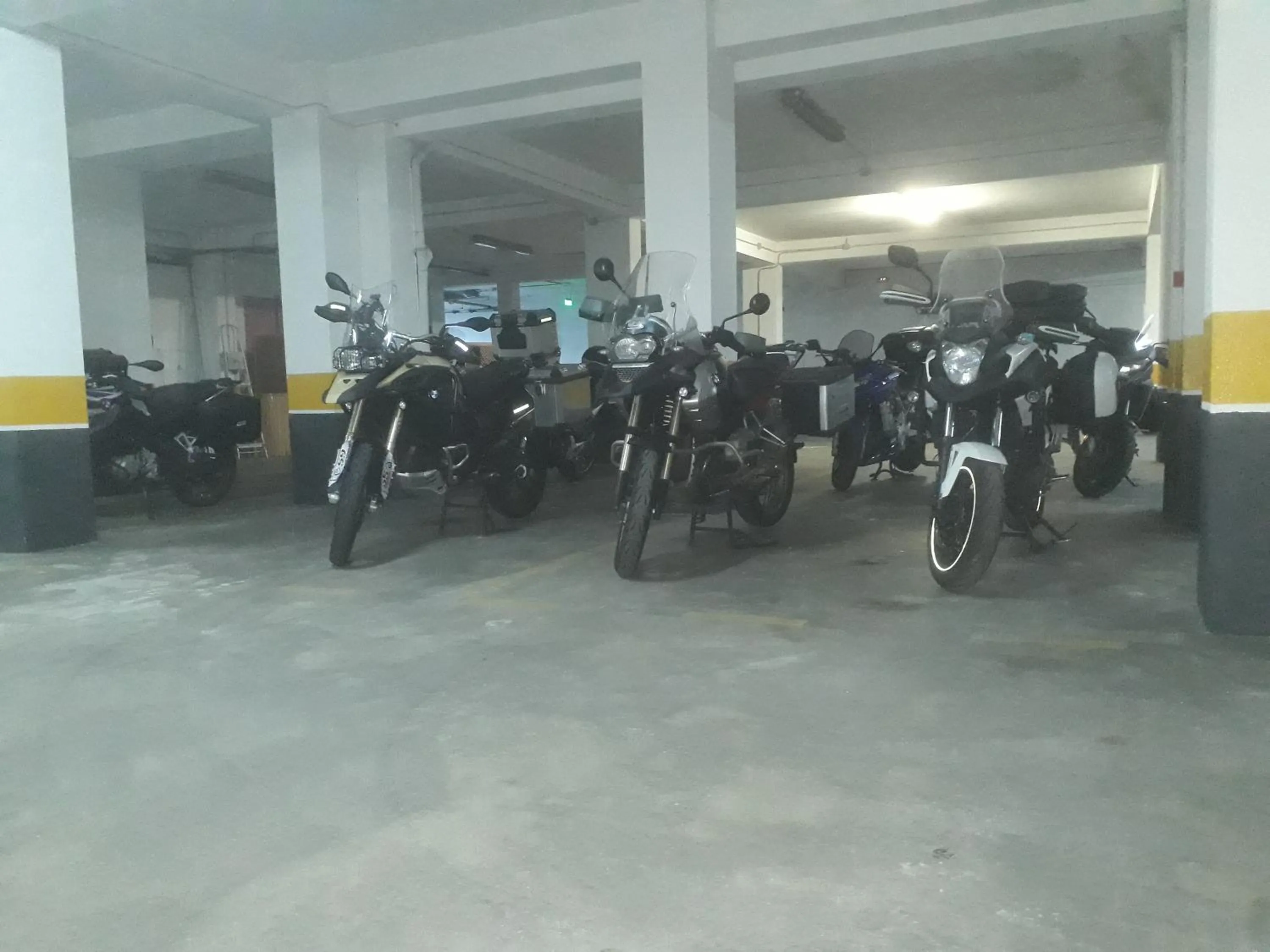 Parking in Hotel Durao