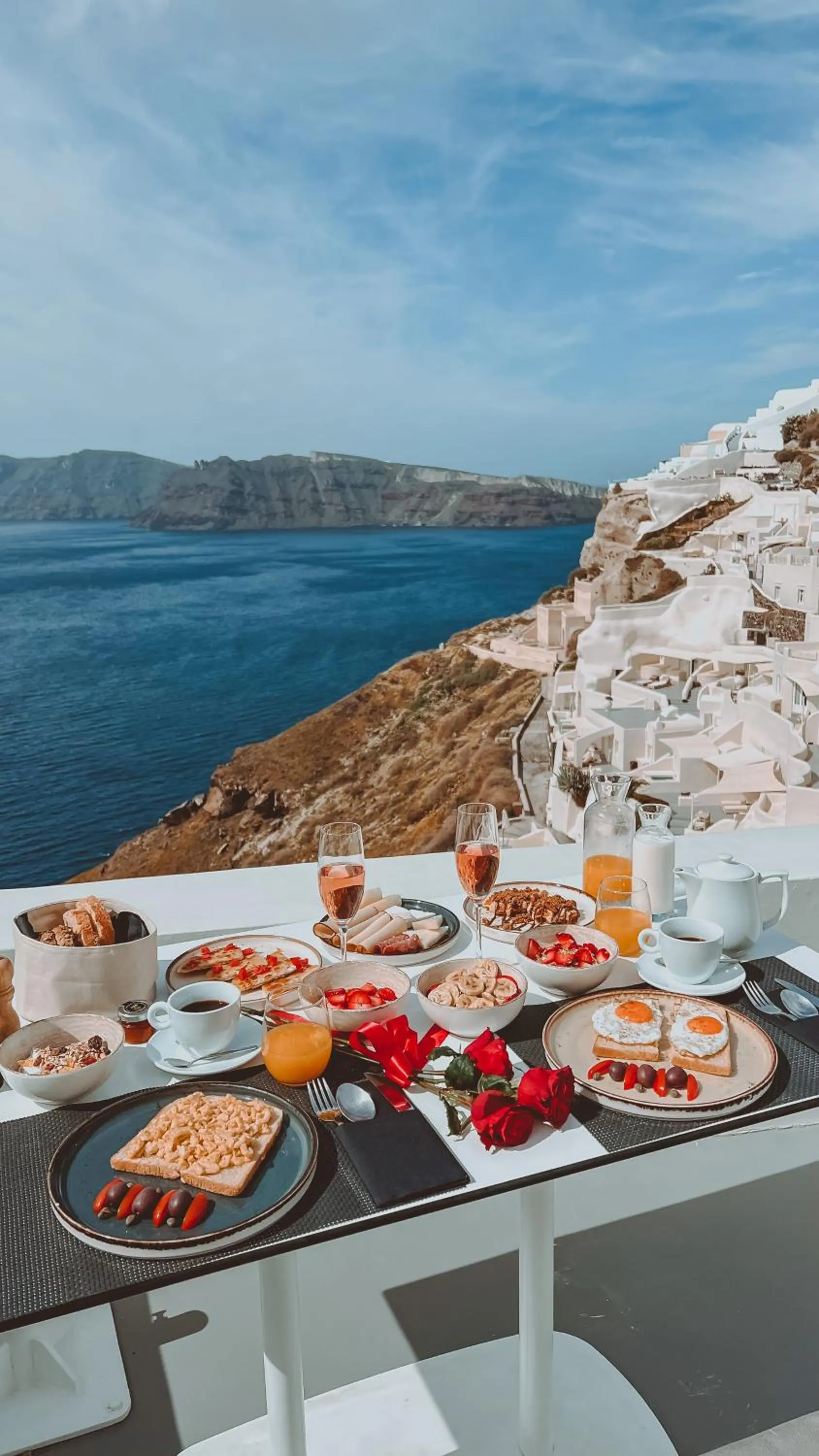 Breakfast in Echoes Luxury Suites