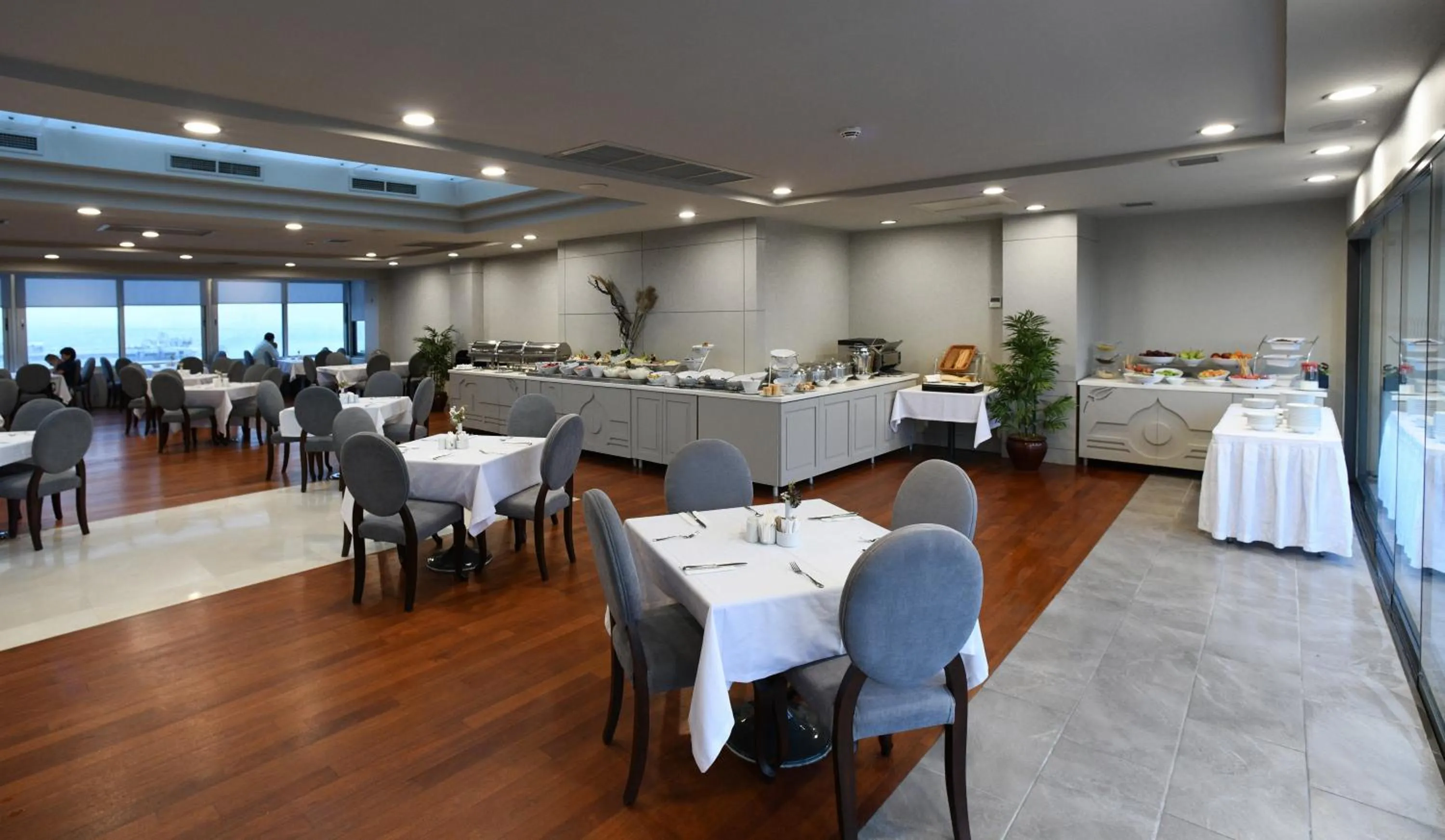 Restaurant/places to eat in Taksim Square Hotel