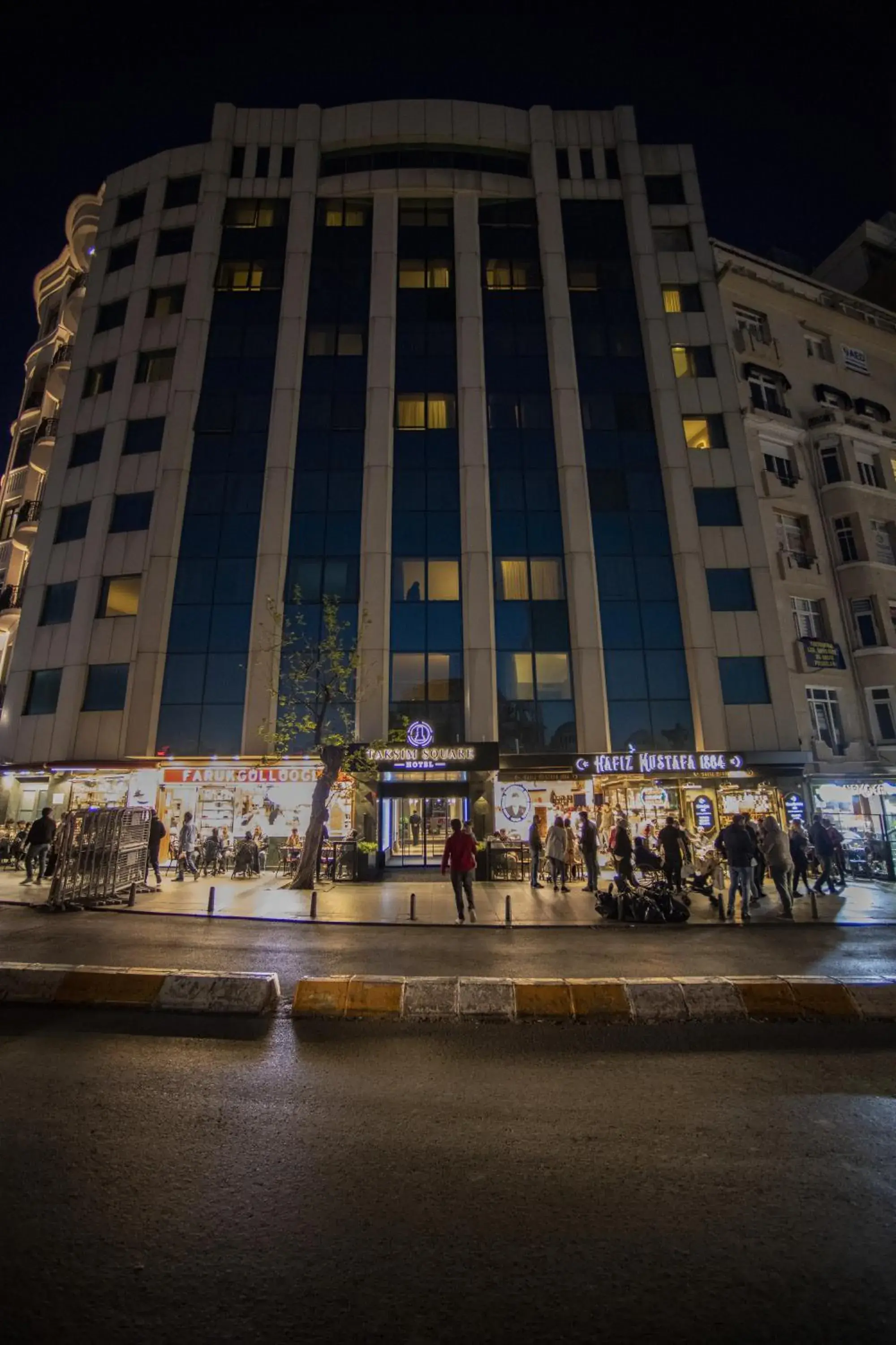 Property building in Taksim Square Hotel Property building in Taksim Square Hotel