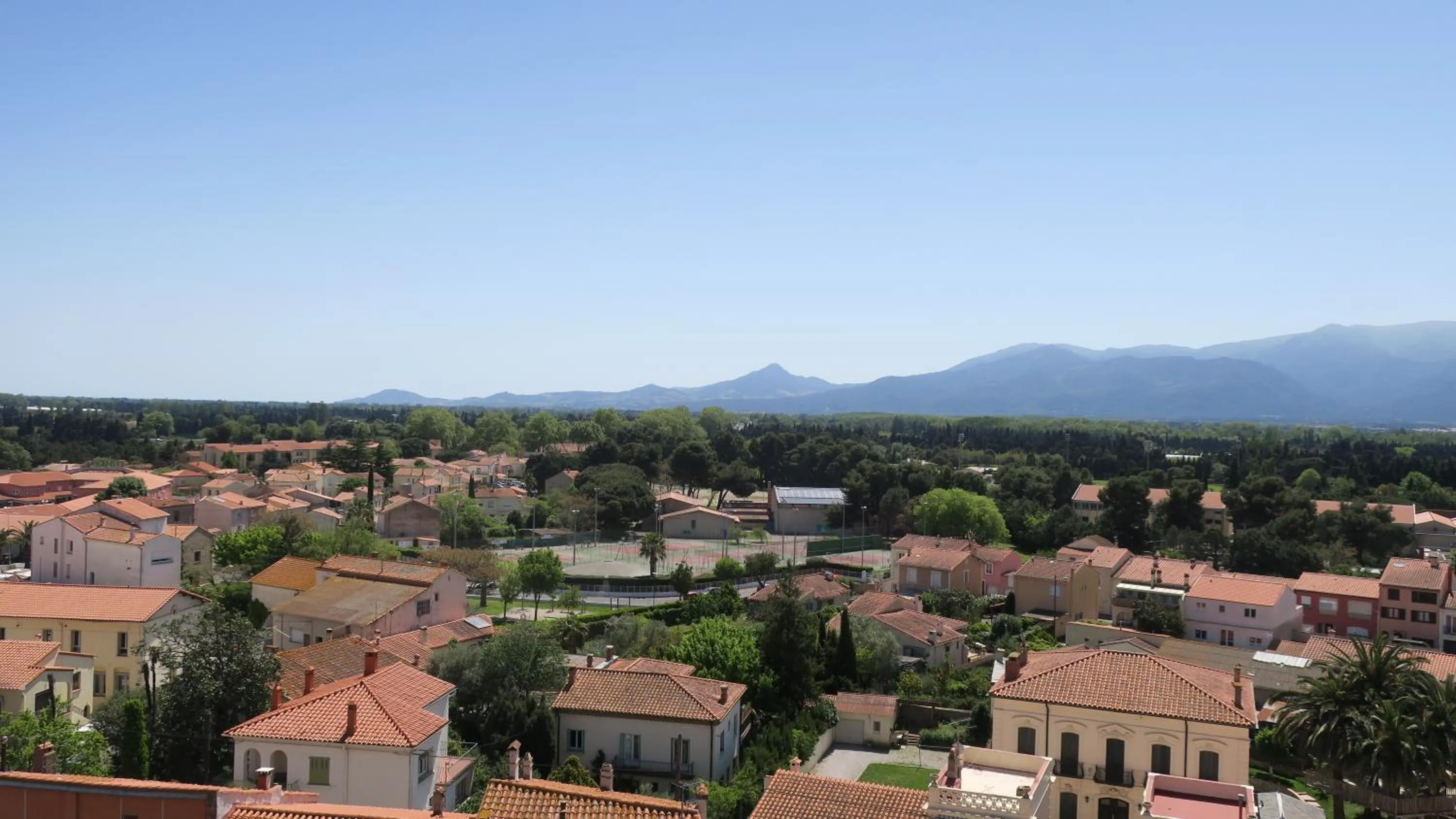 City view in Au Remp'Arts