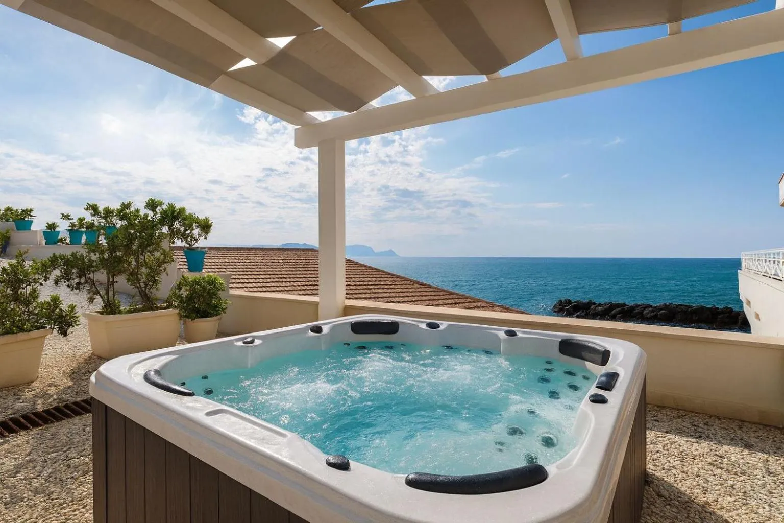 Amira Beach Villa by Le Dhome Sicily