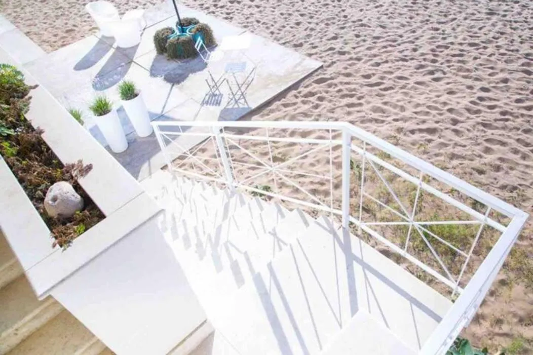 Amira Beach Villa by Le Dhome Sicily