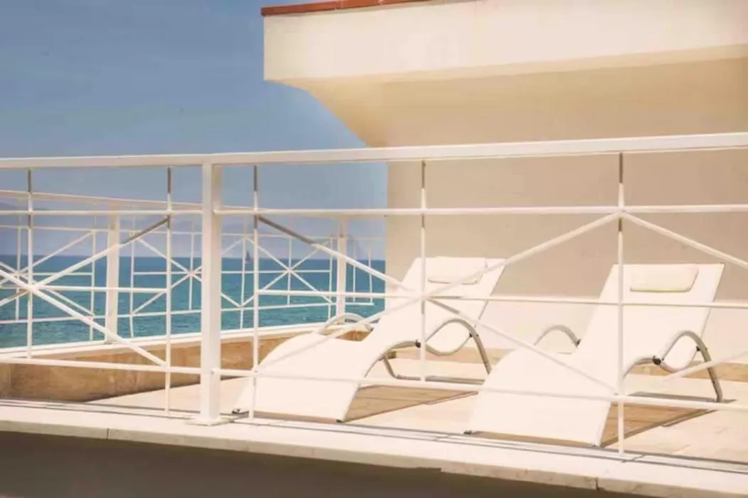 Balcony/Terrace in Amira Beach Villa by Le Dhome Sicily