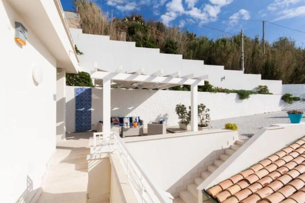 Amira Beach Villa by Le Dhome Sicily