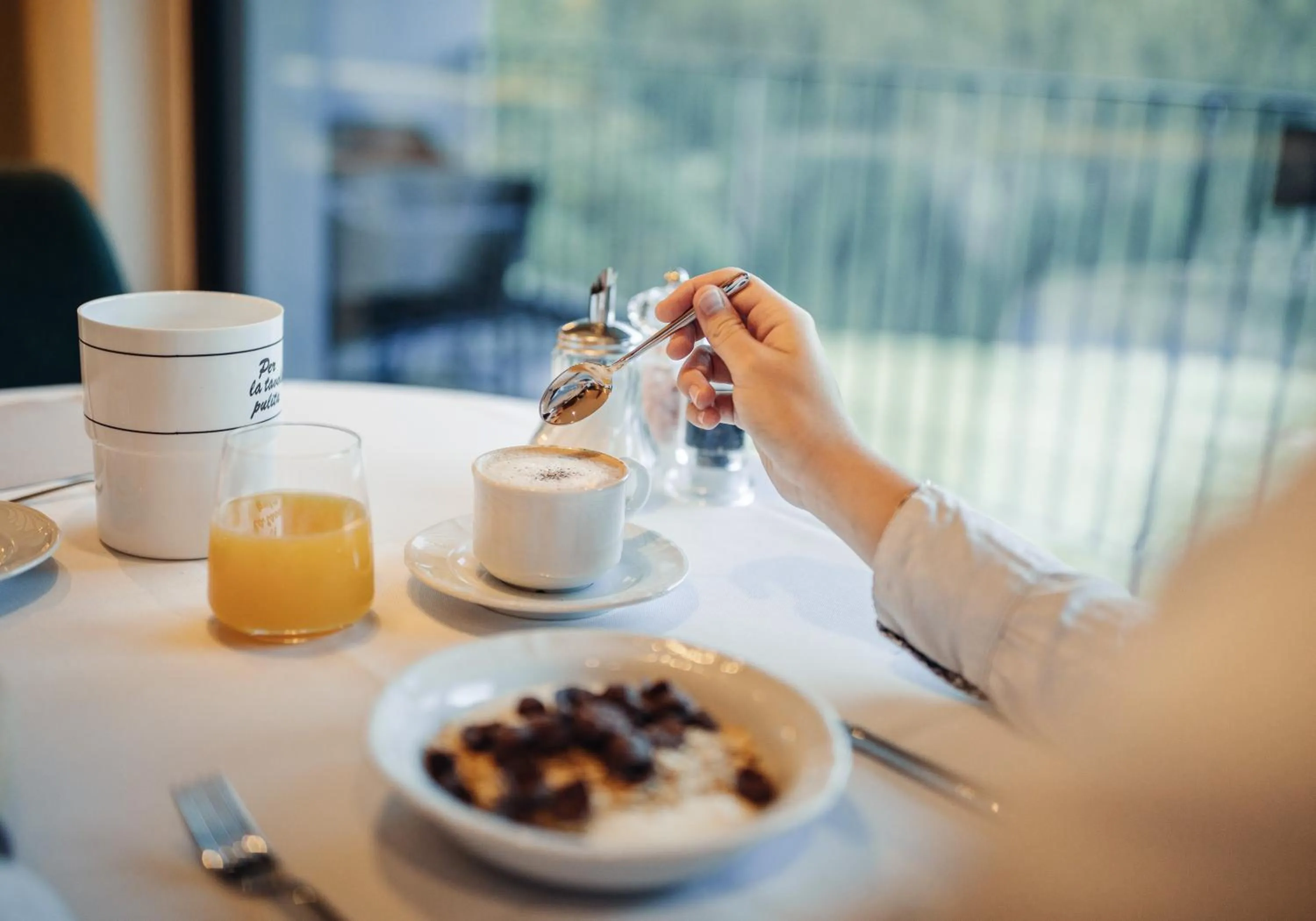 Breakfast in Plan Murin - Authentic Dolomites Hotel