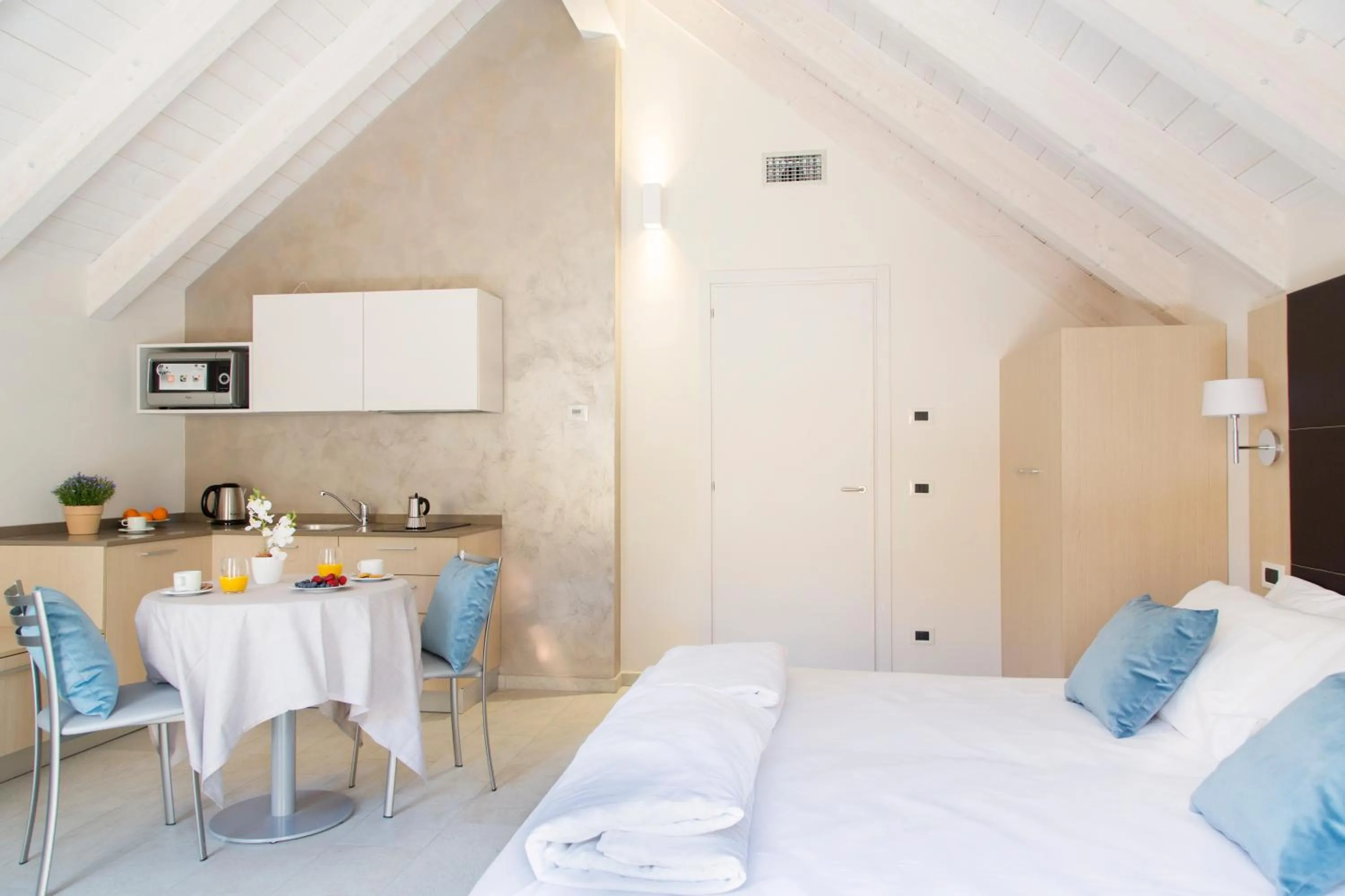 Bed in Domus Residence