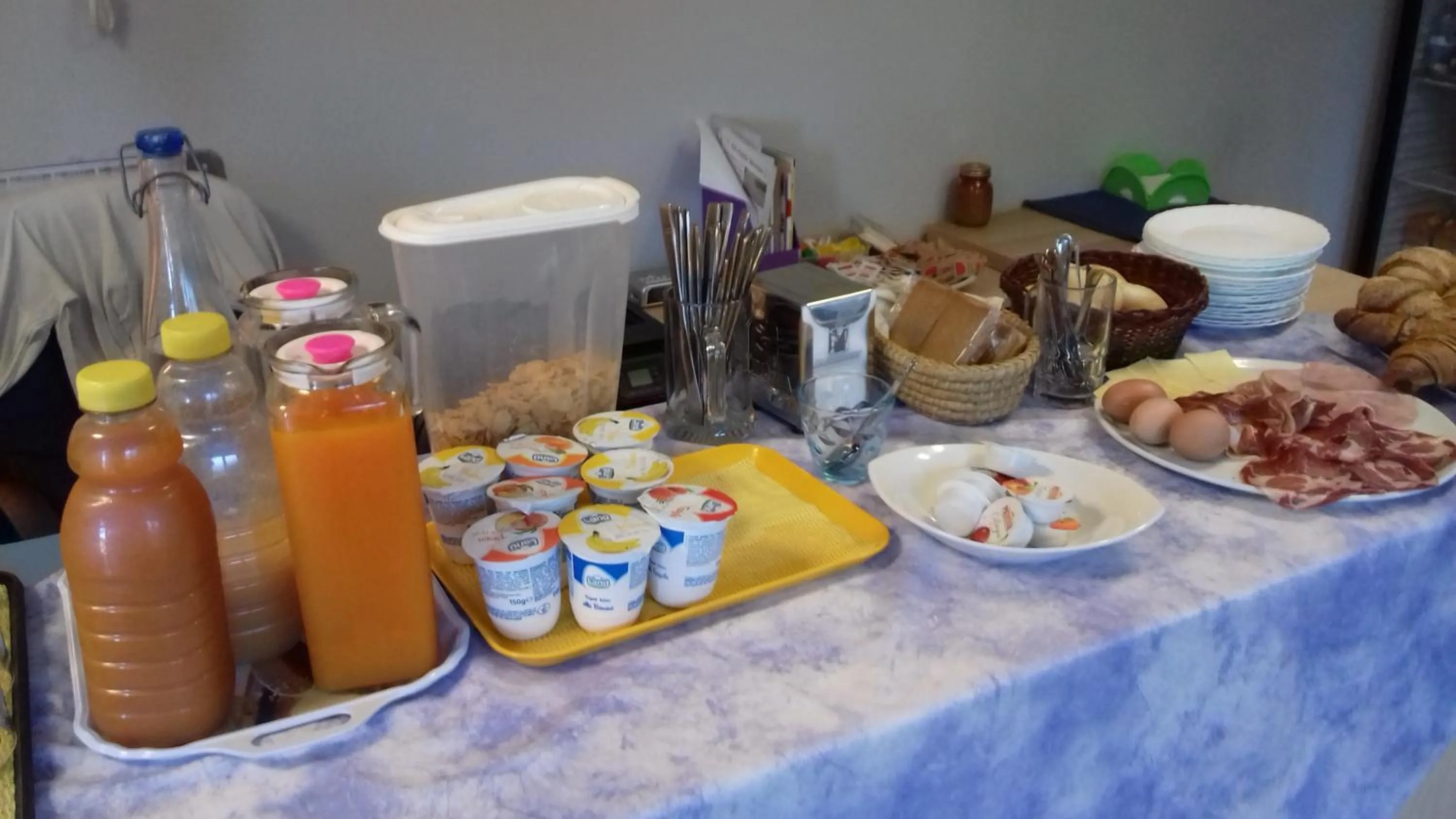 Breakfast in Hotel "Locanda Gaia"