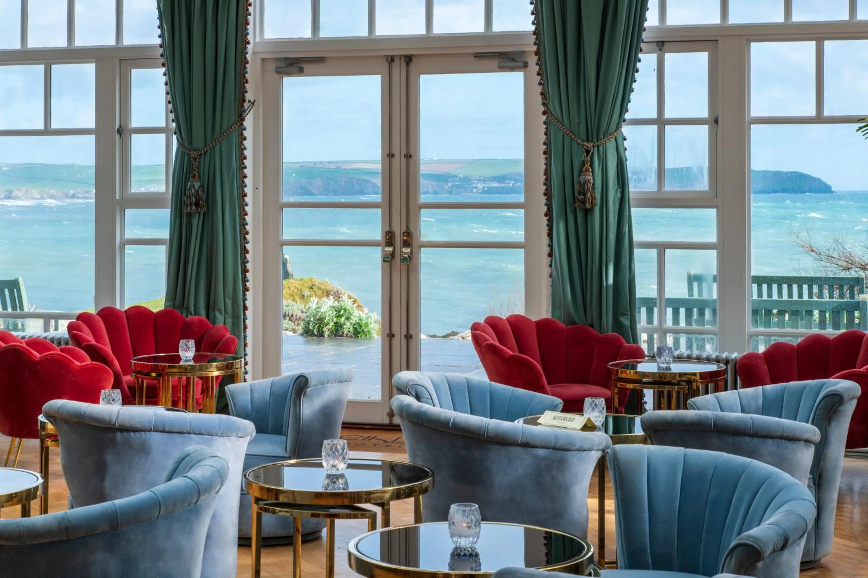 Drinks in Burgh Island Hotel