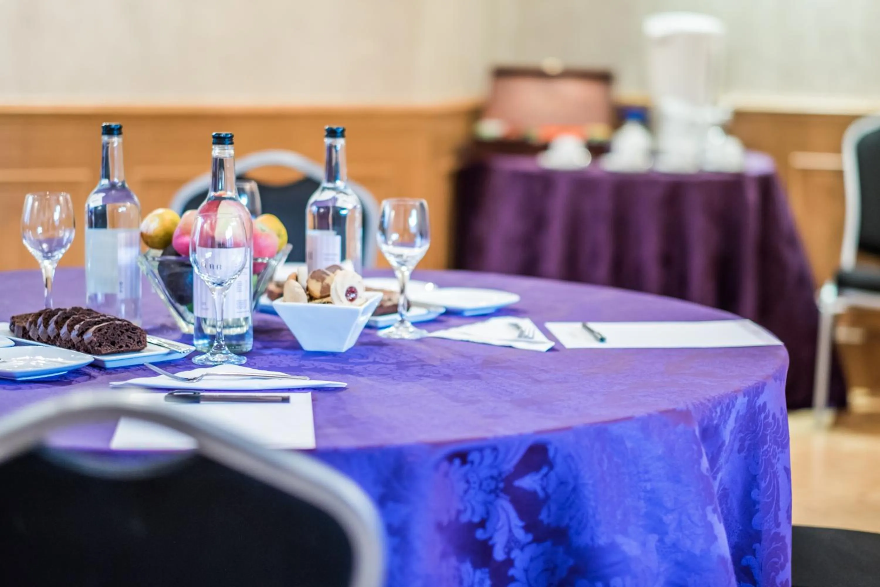 Restaurant/places to eat in The Pillar Hotel