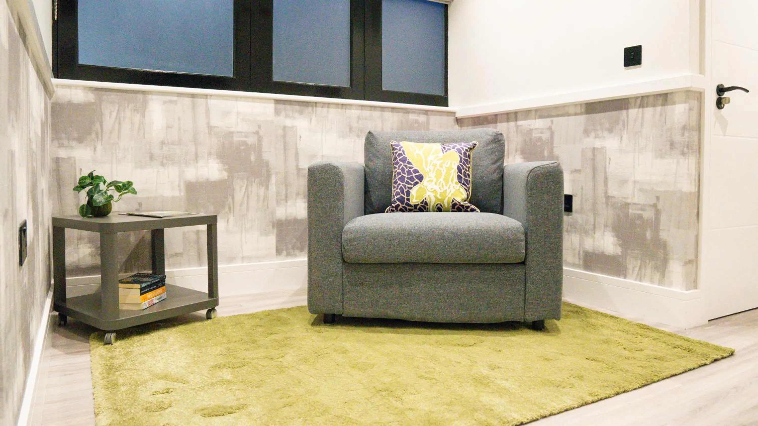 Living room in The Pillar Hotel