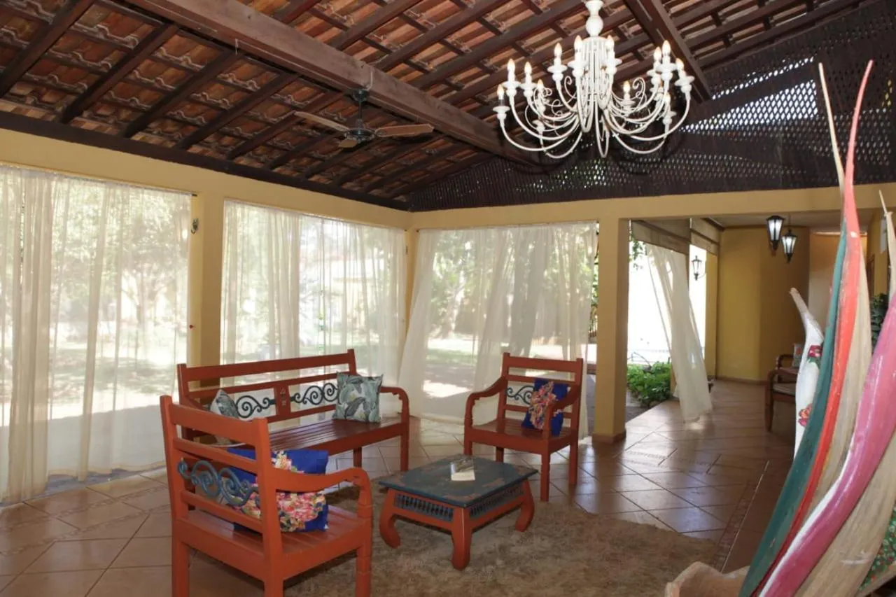 Hotel Pousada Chalé das Flores