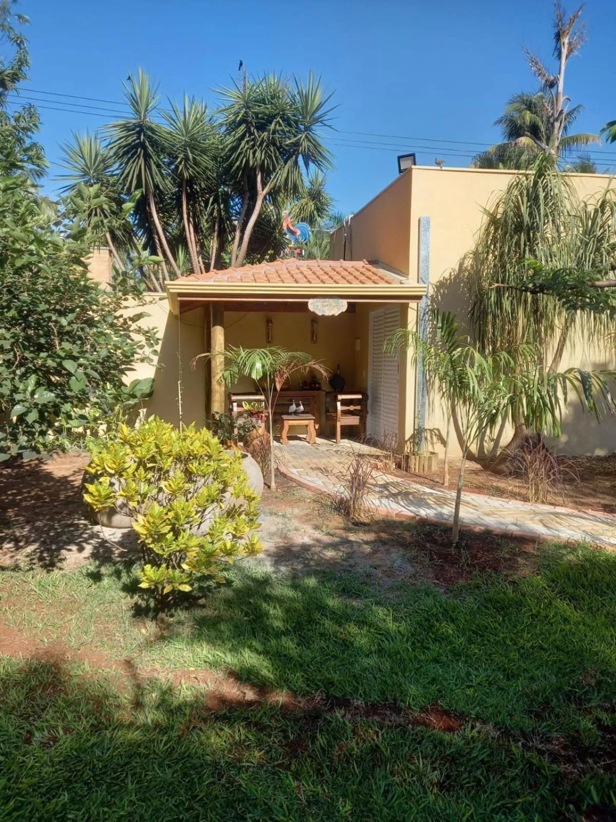 Hotel Pousada Chalé das Flores